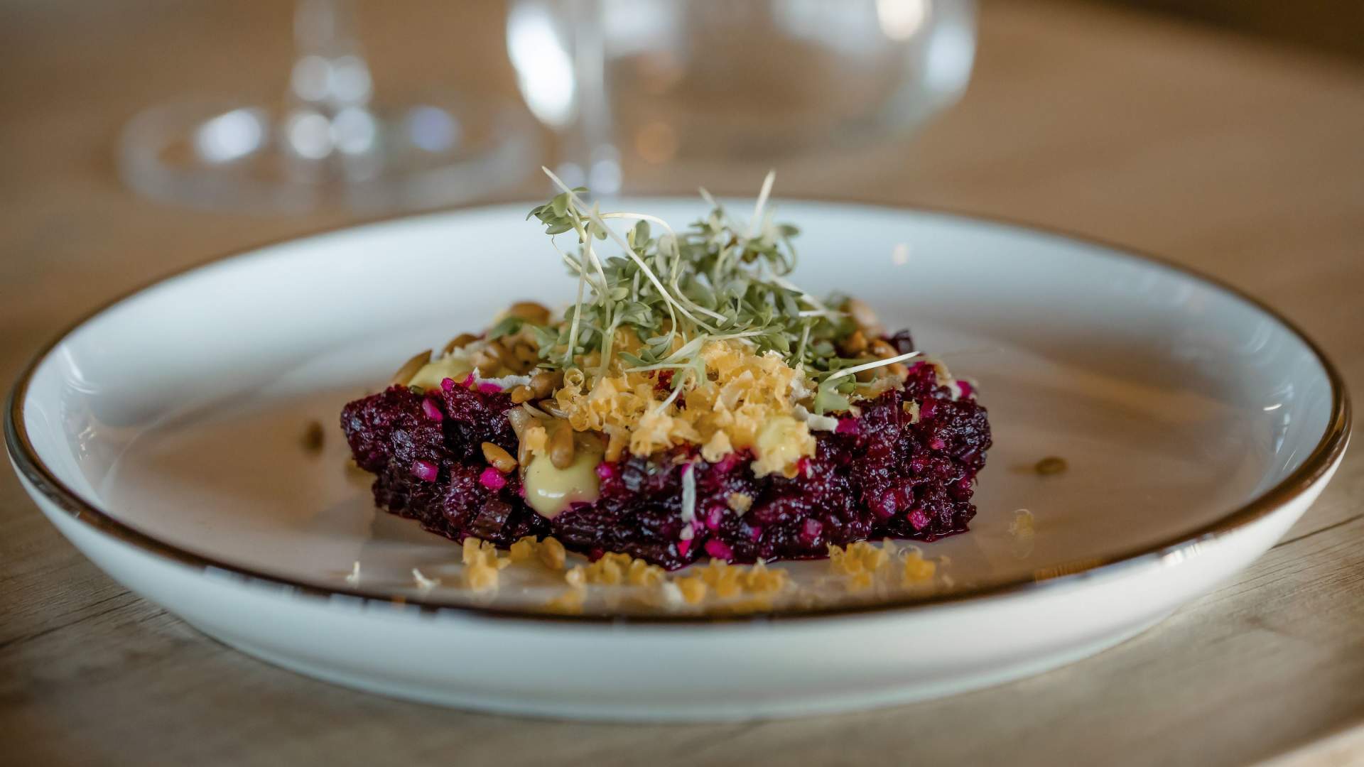 SVANG Restaurant and wine bar in the heart of Brønnøysund