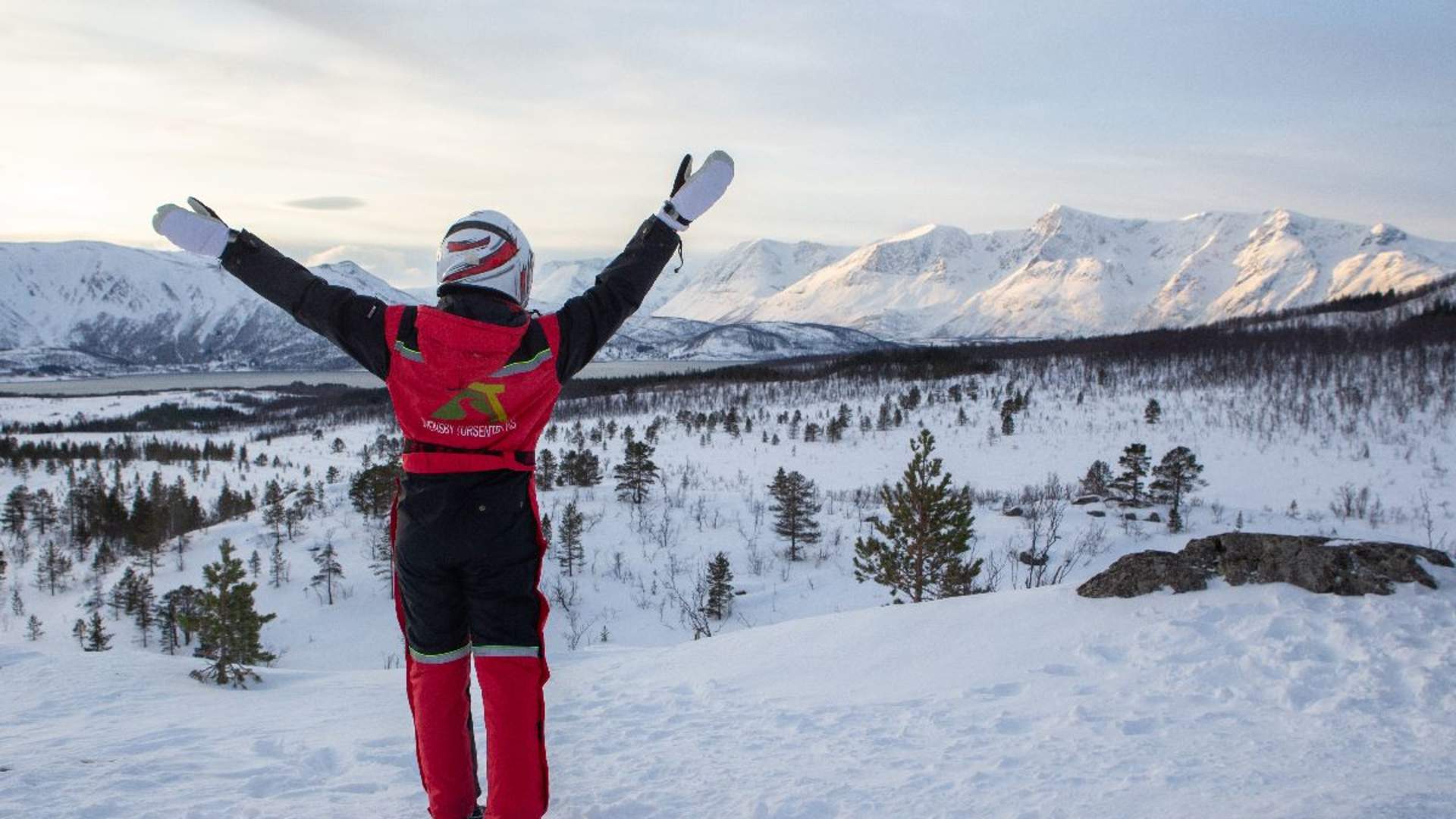Lyngen Snowmobile Safari