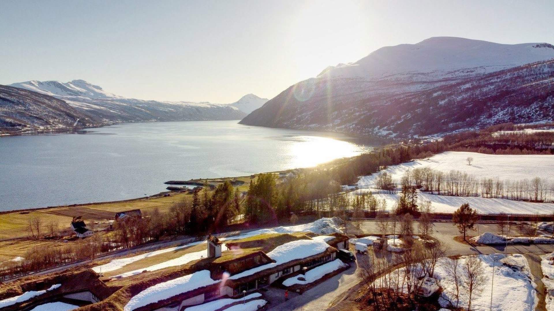 Fjellkysten Guesthouse