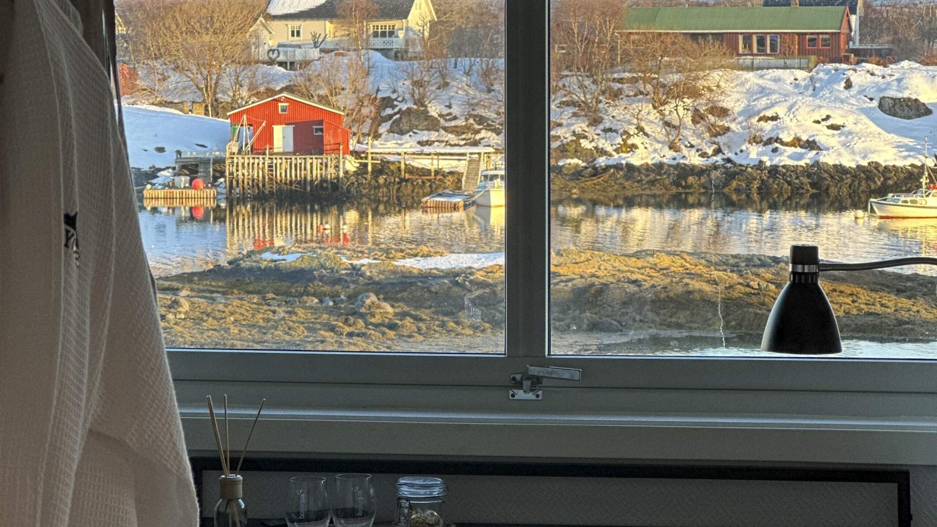 Herøy Brygge - god mat og gode senger