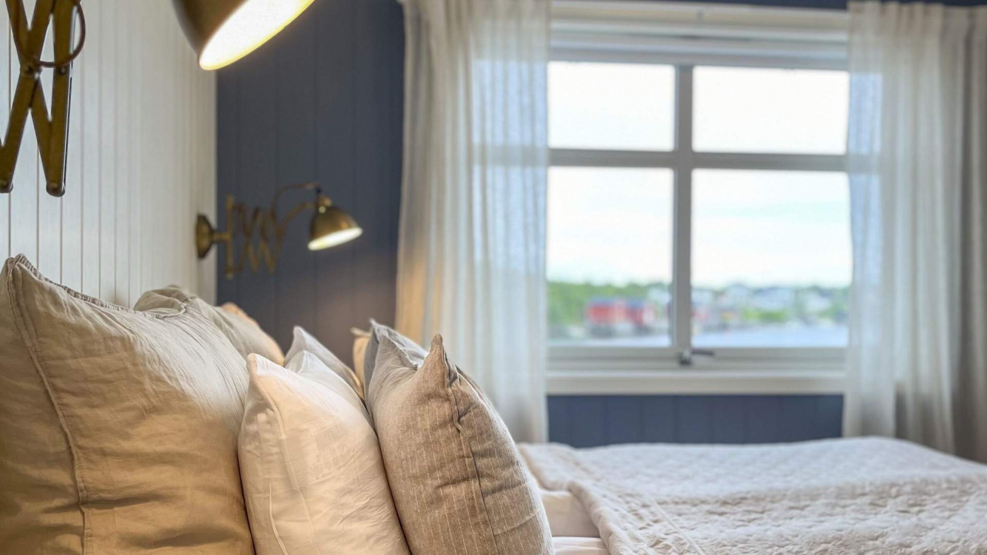 Herøy Brygge - god mat og gode senger