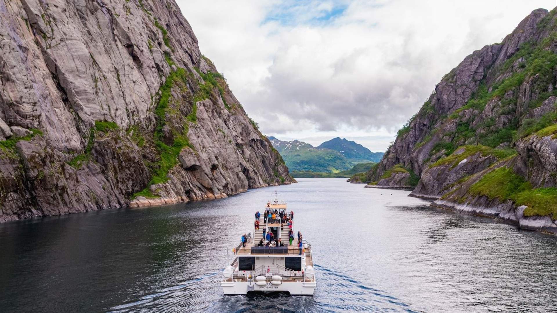Trollfjordcruise i stillhet
