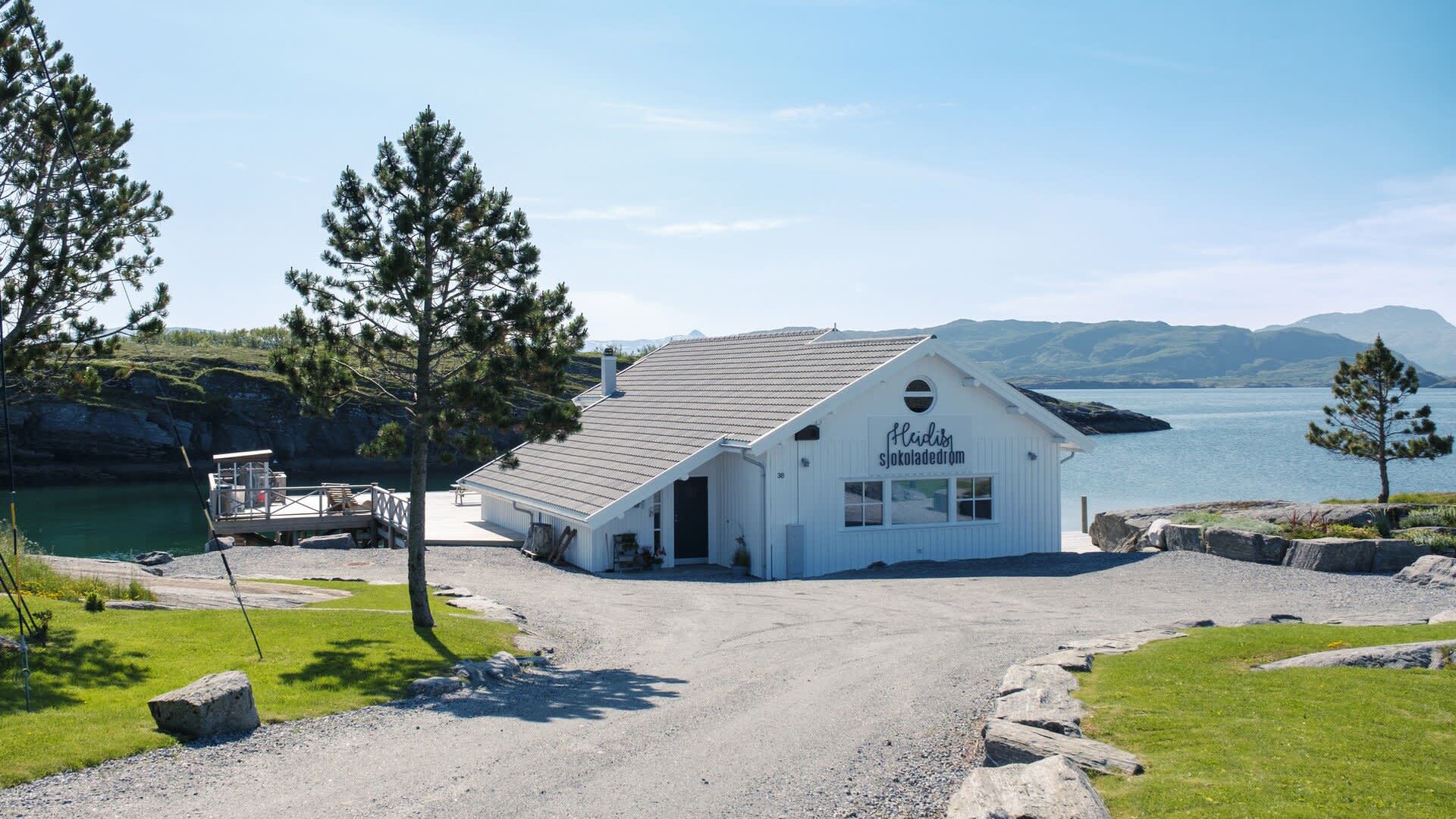 Sjokoladebrygga on Dønna