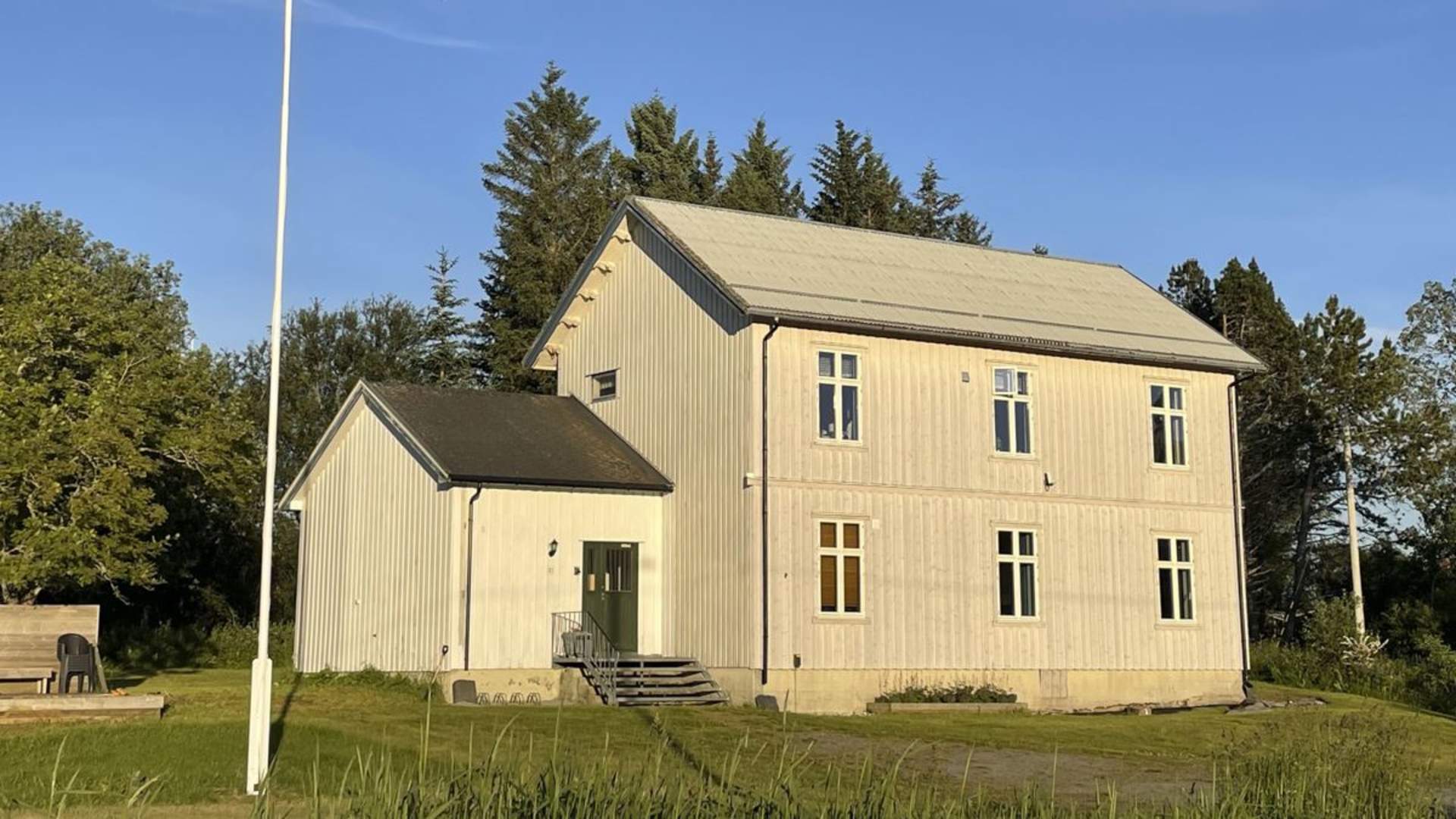 Dønnes Skolestua - Accommodation and RV parking