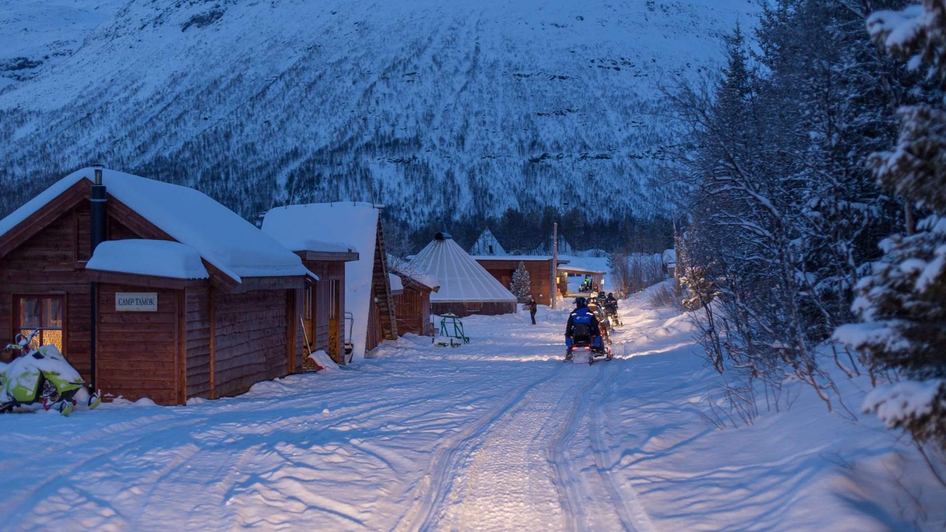 Snøscooter kveldstur - Ekskludert transport