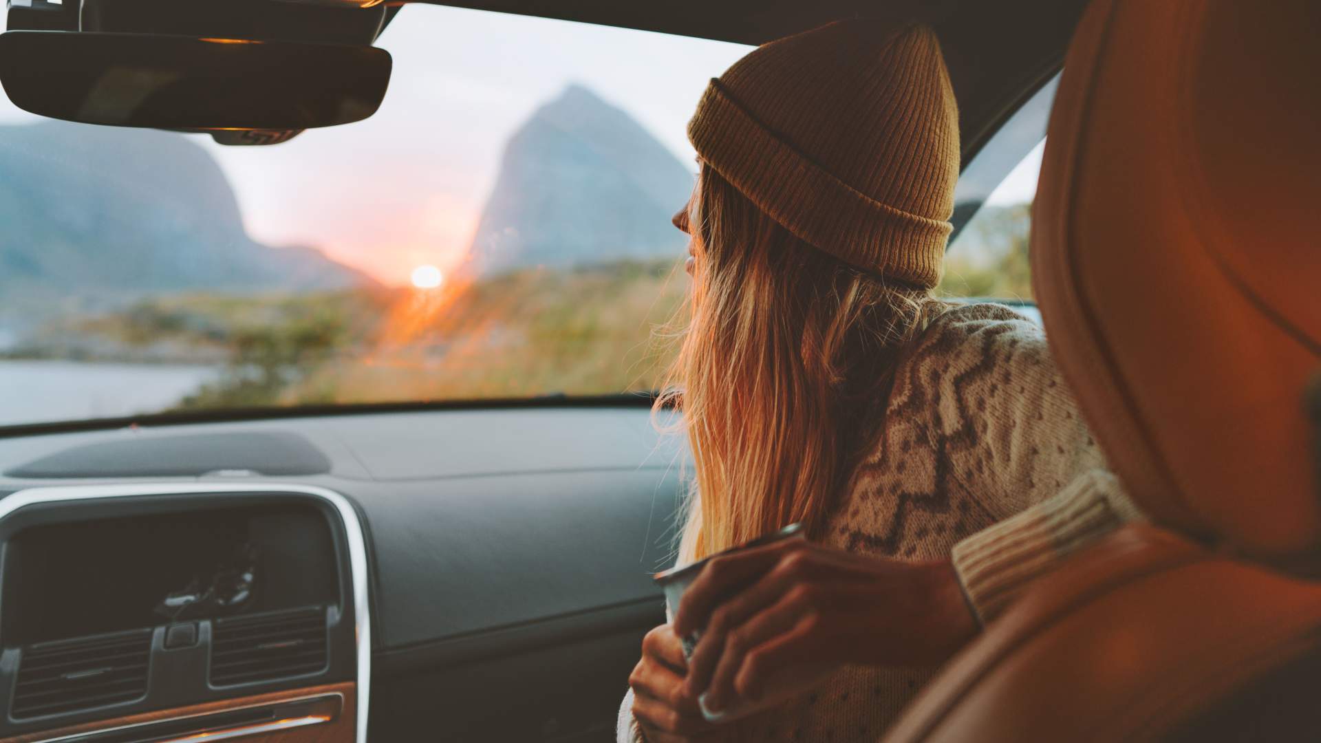Narvik Car Rental // AVIS