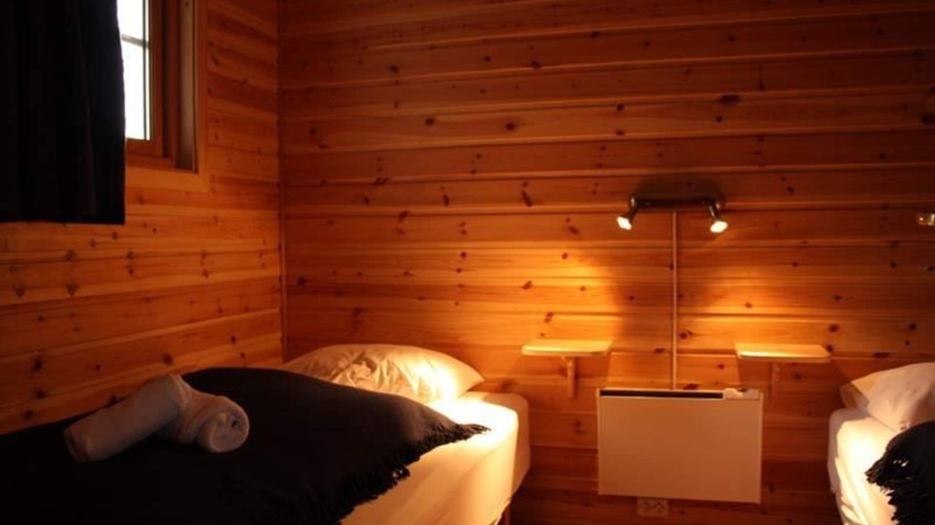 images[1]