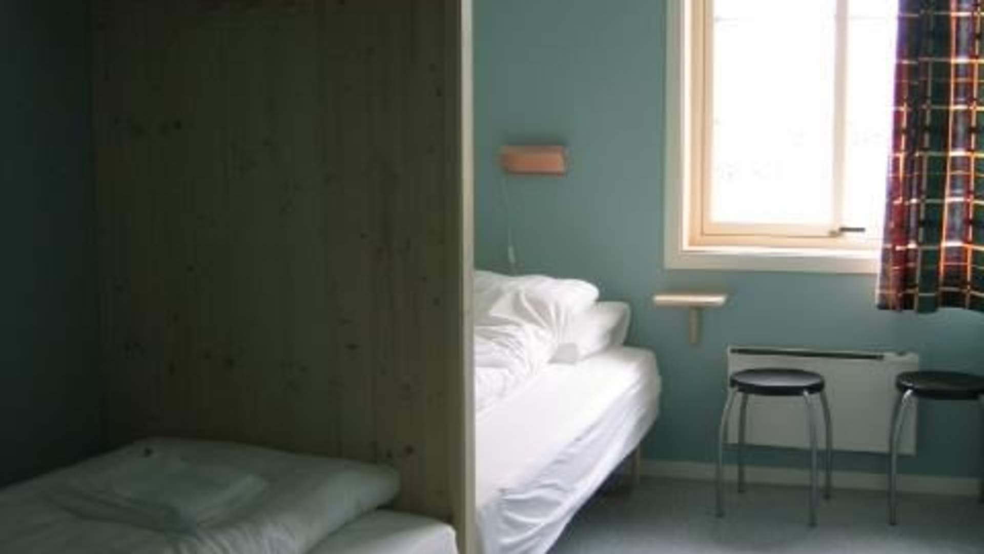 images[1]