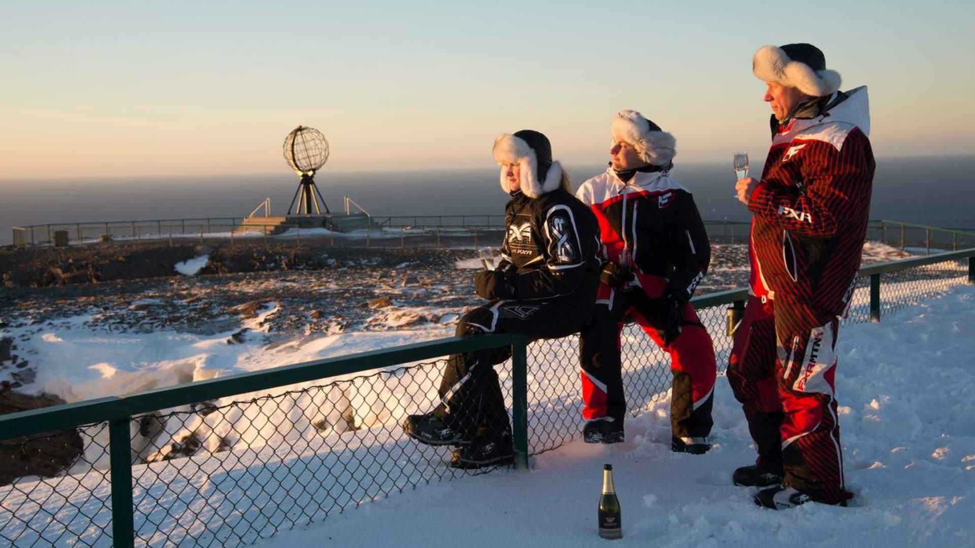Midnight Expedition to the North Cape