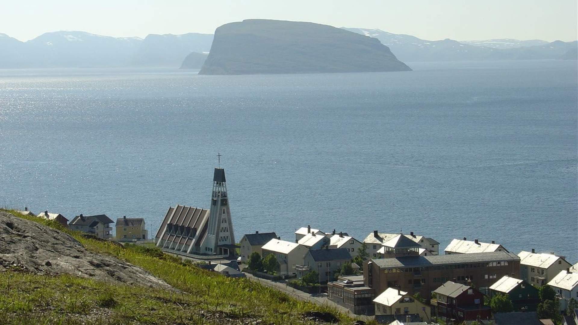 4 Days &#8211; VIP Sailing From Tromsø to Hammerfest