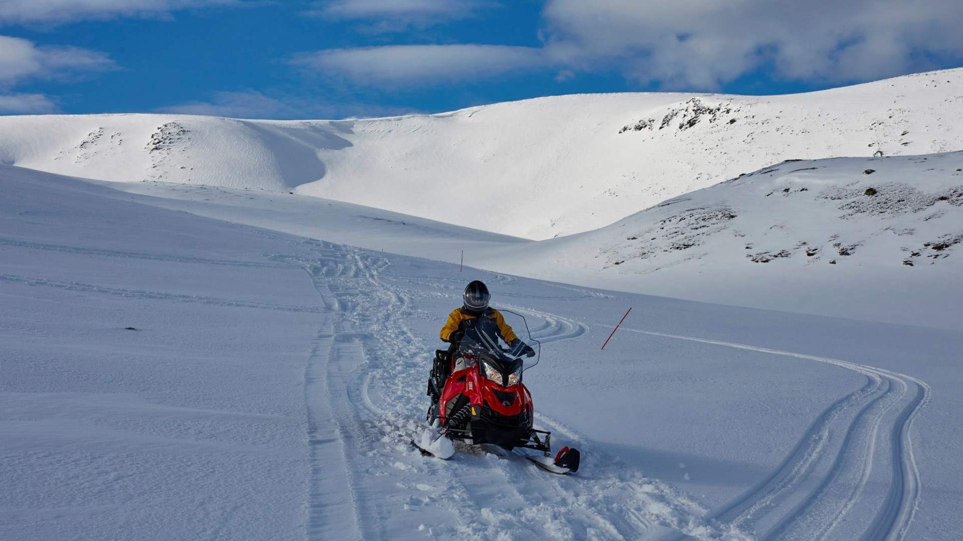 Snowmobile Safari in the Beautiful Lyngen Alps