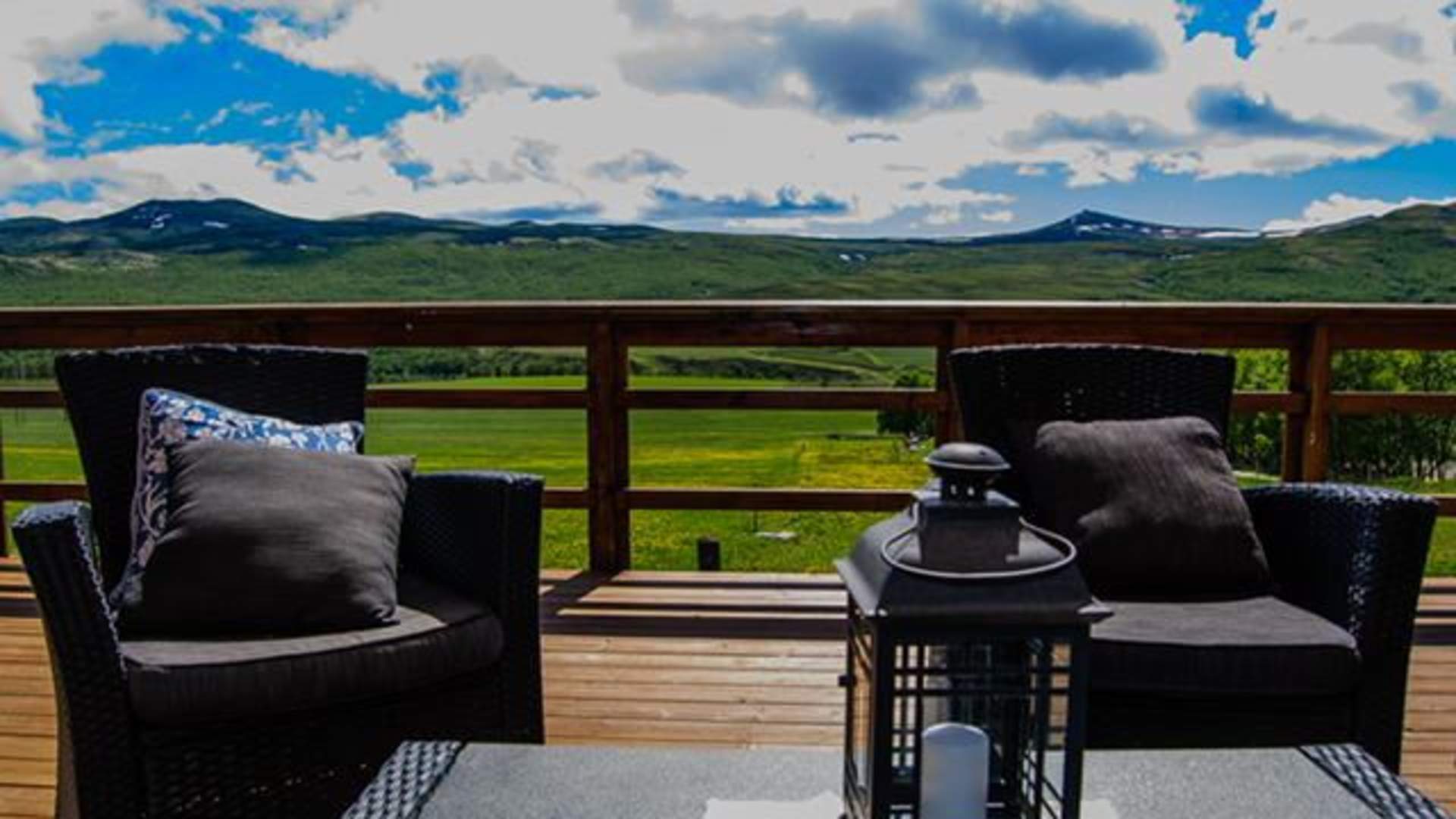 Enjoy the beauty of the Norwegian Mountains!