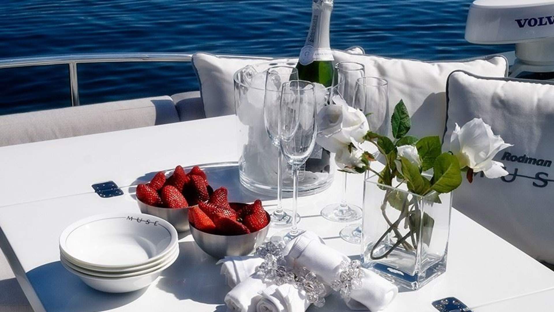 VIP Cruise med vår luksus yacht Arctic Queen