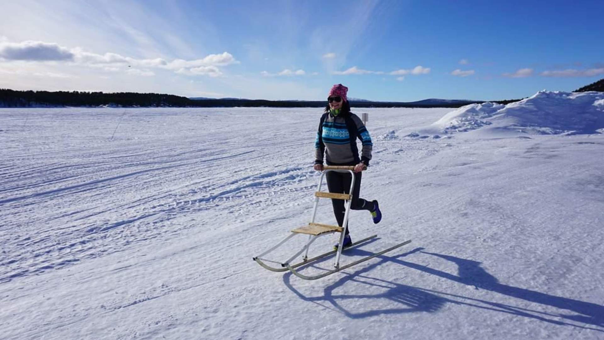 Snowfun and aurora chase in BaseCamp NorthCape
