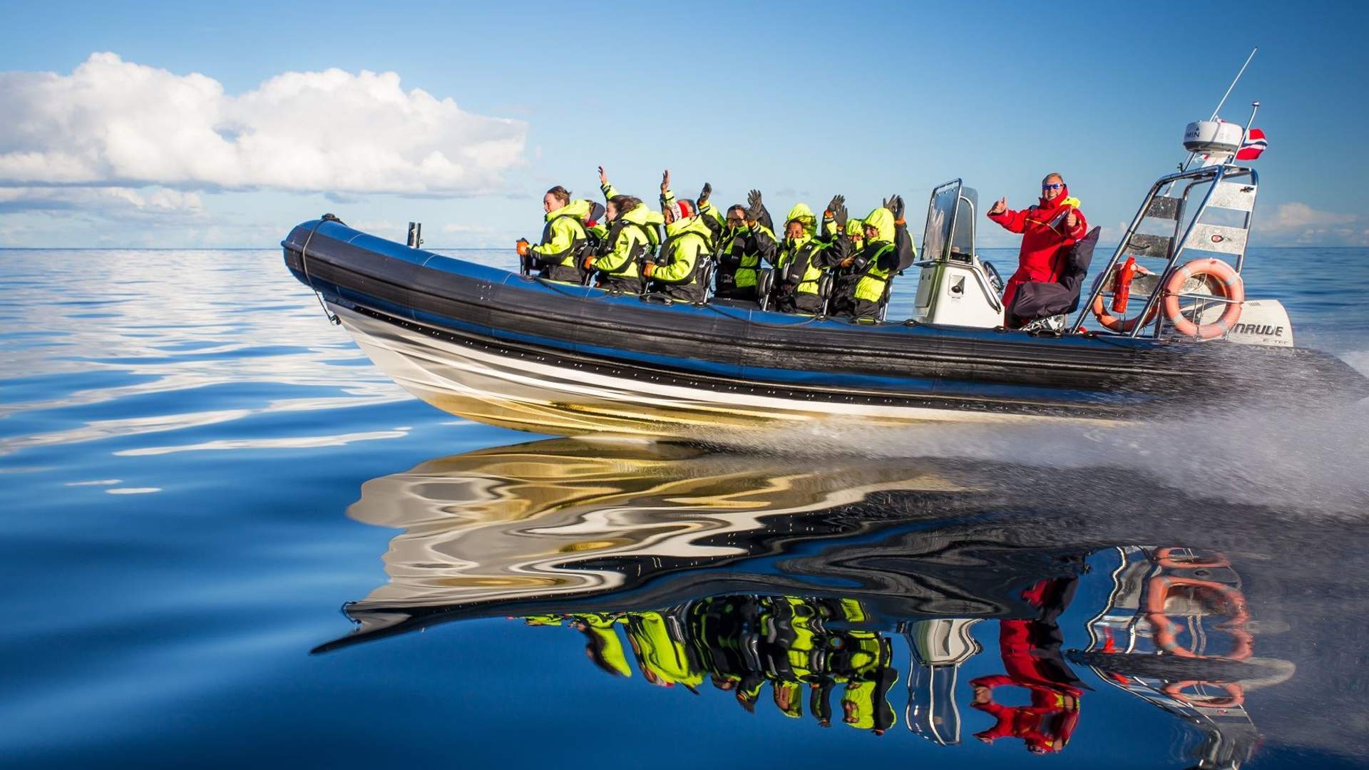 RIB-Safari to Værøy and the old hamlet of Måstad