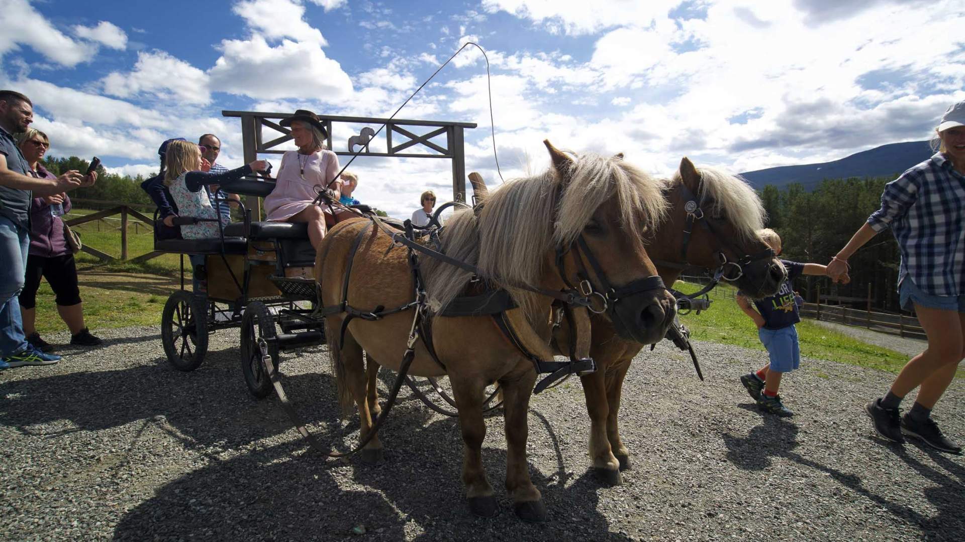 Glittersjå mountain farm