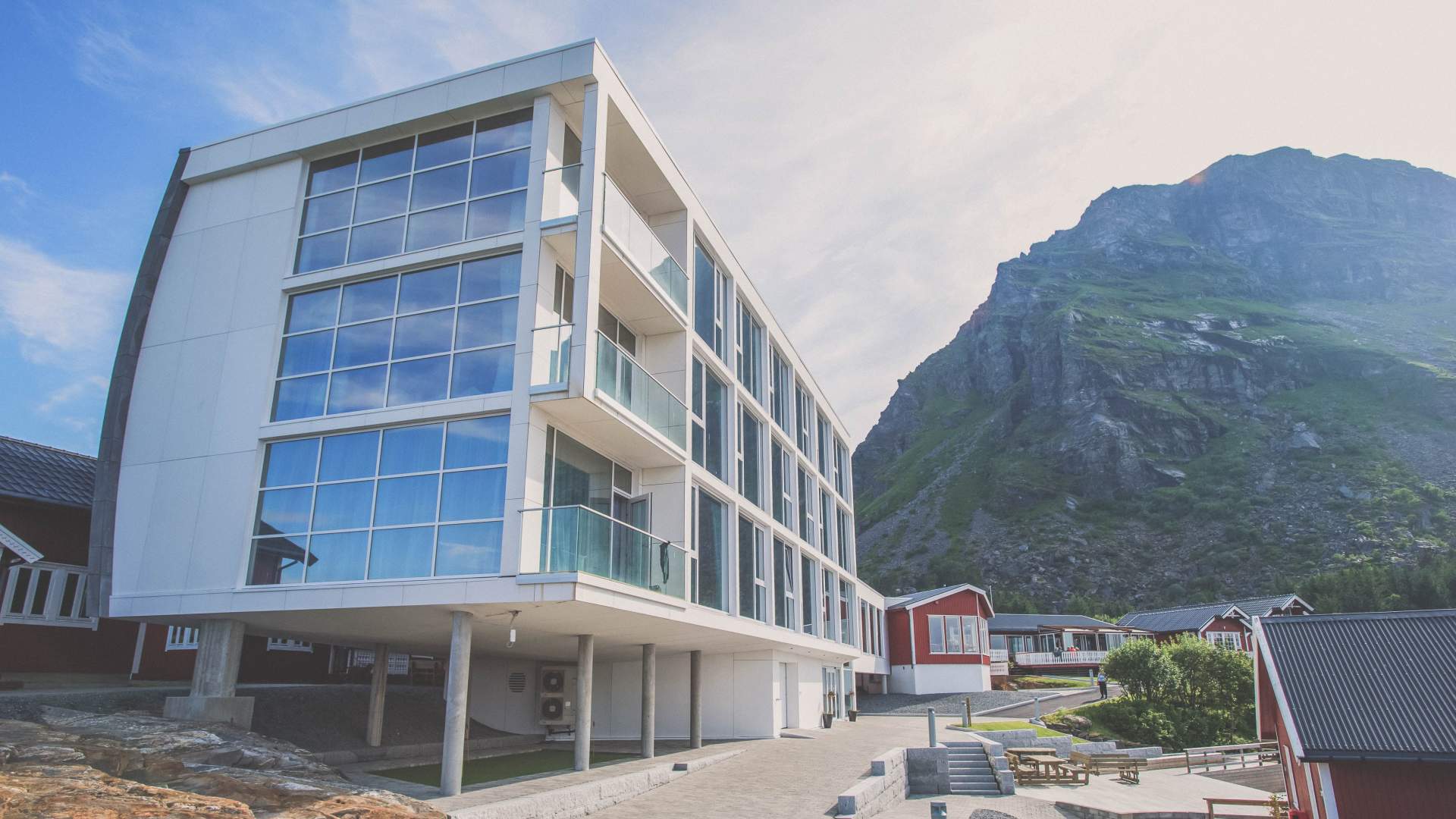 Lovund Hotel
