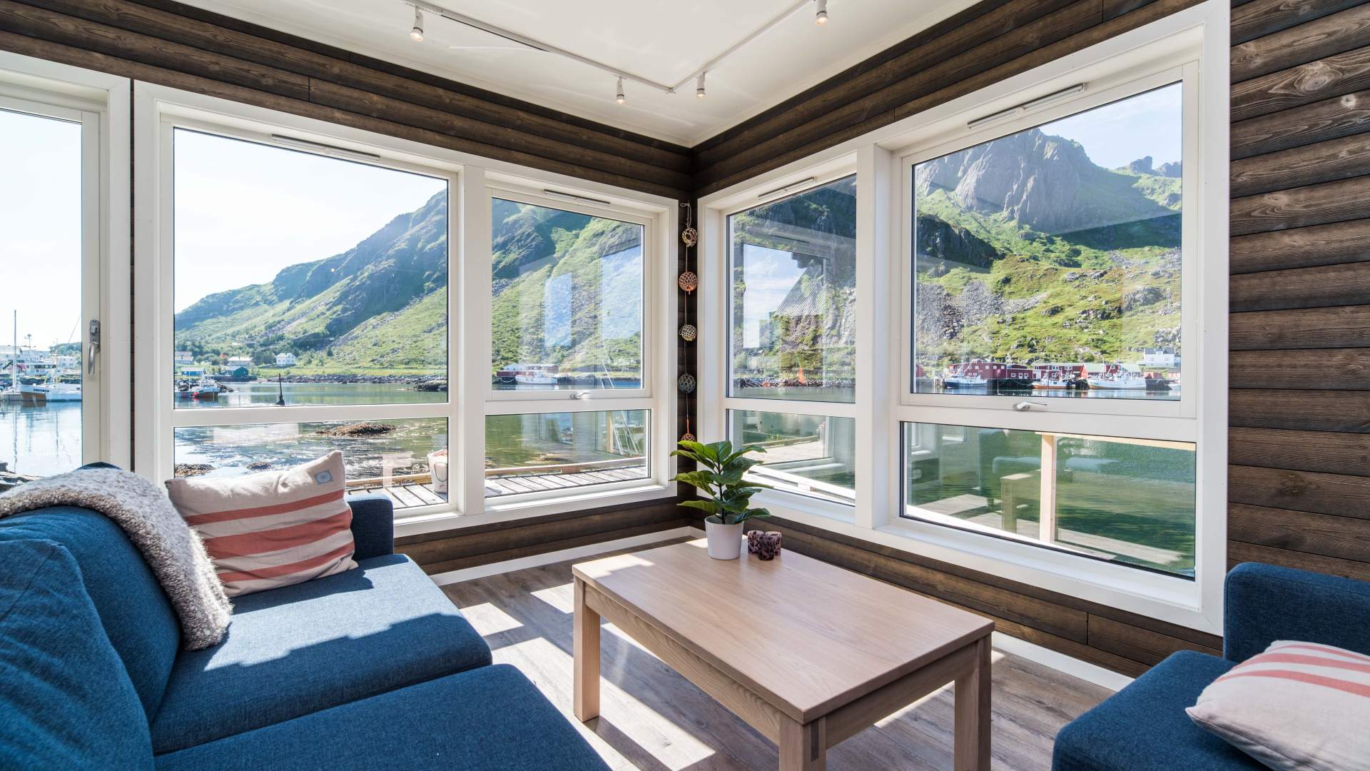 Hemmingodden Lofoten Fishing Lodge