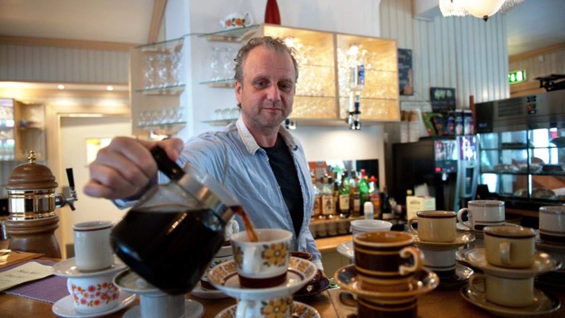 Gilles Cafe