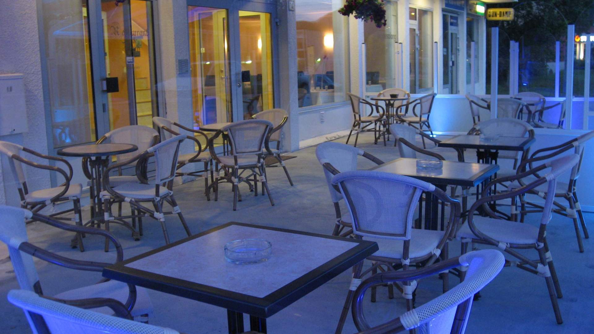 Sentrum Hotel