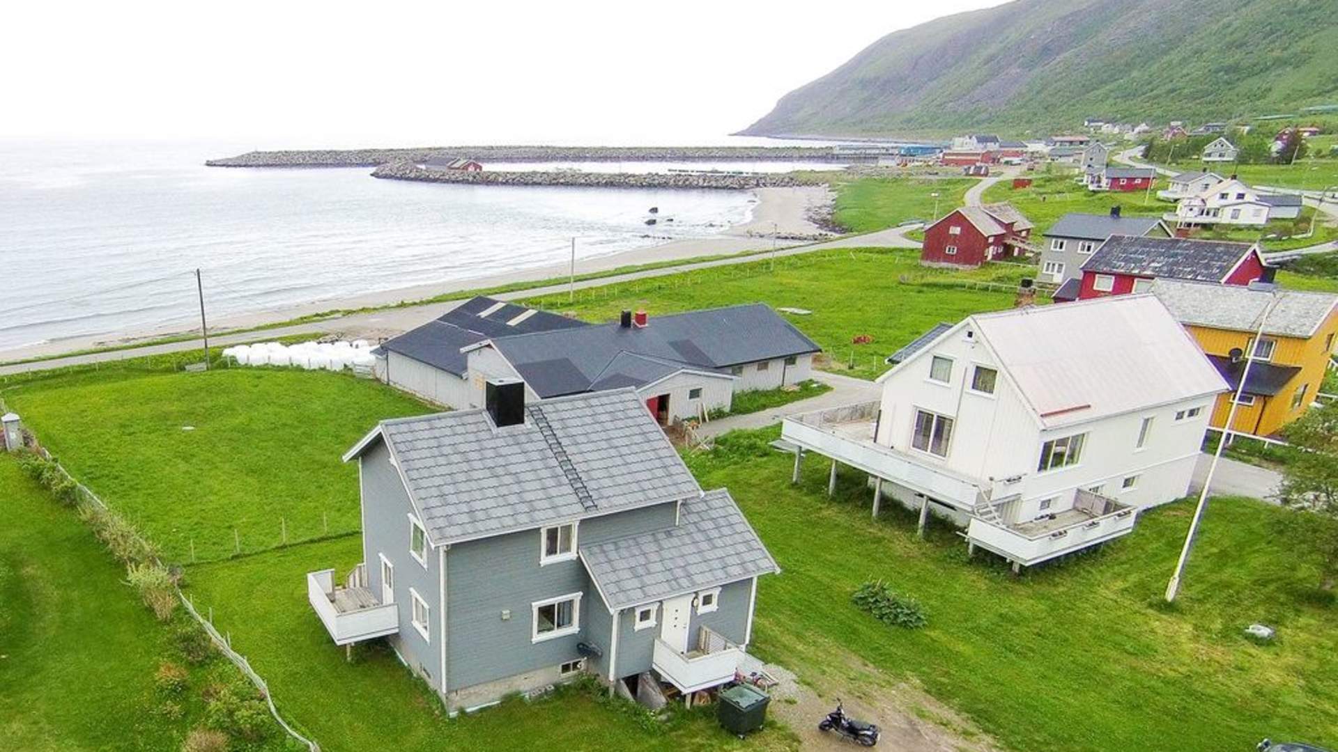 Visit Årviksand