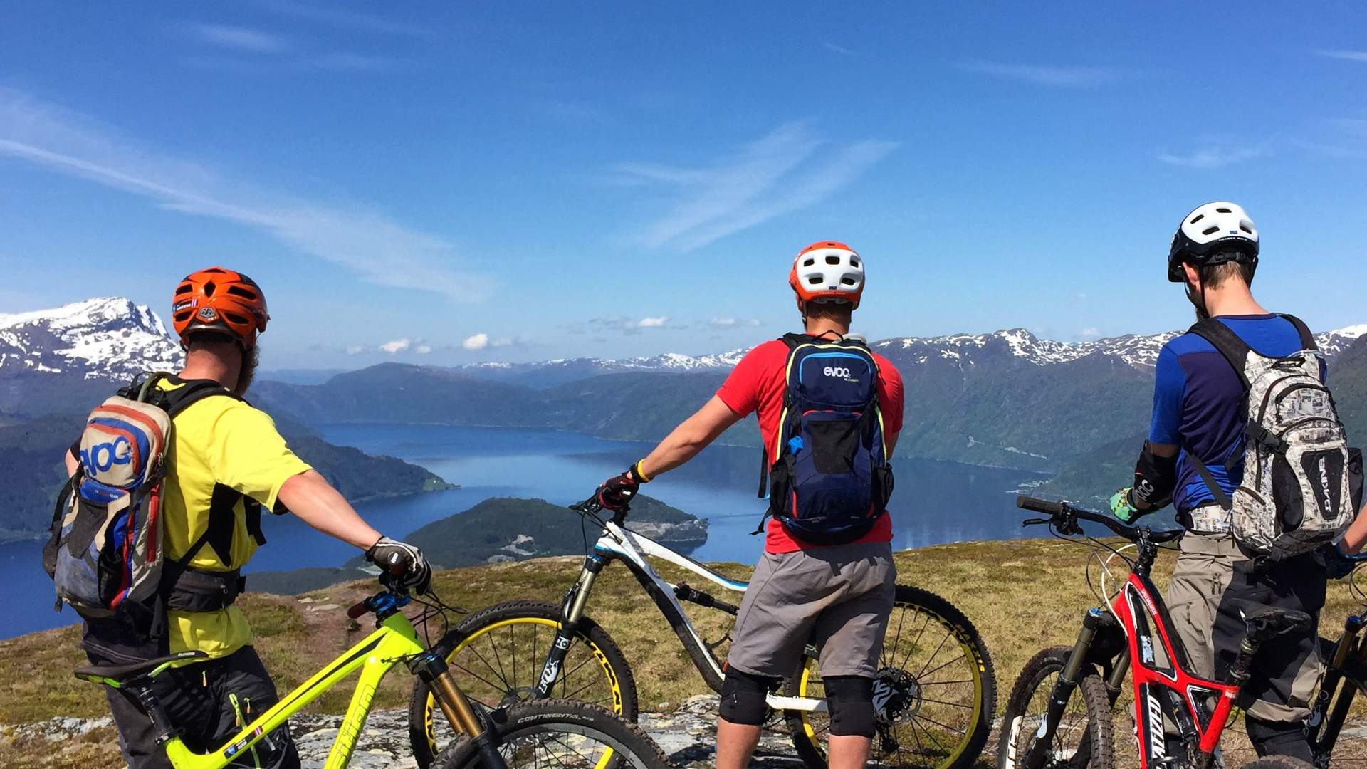 Trail biking at Haugsvarden
