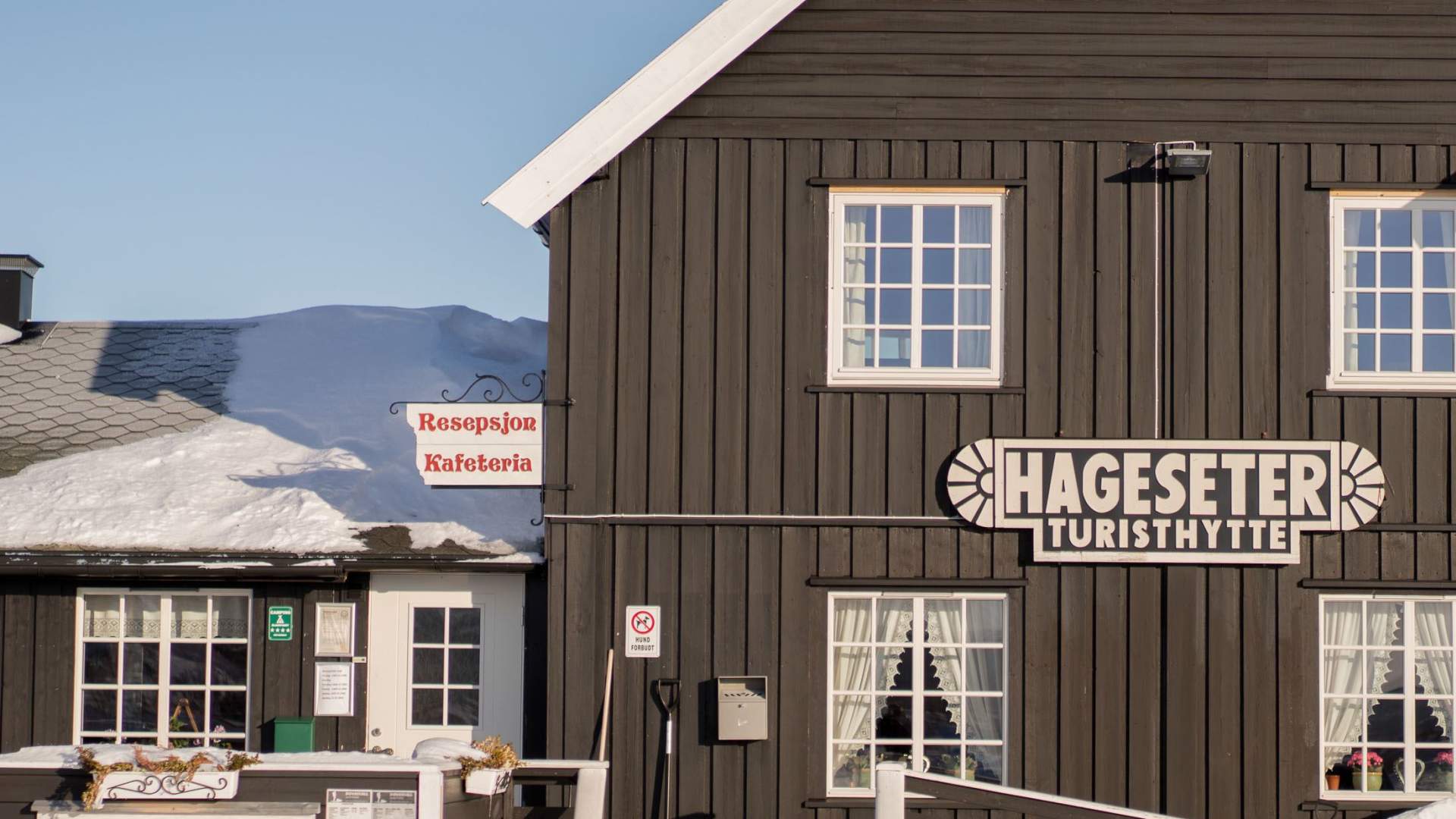 Hageseter Turisthytte på Dovrefjell