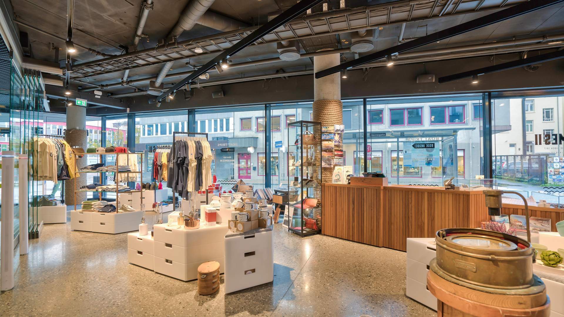 Hermes II - Design shop