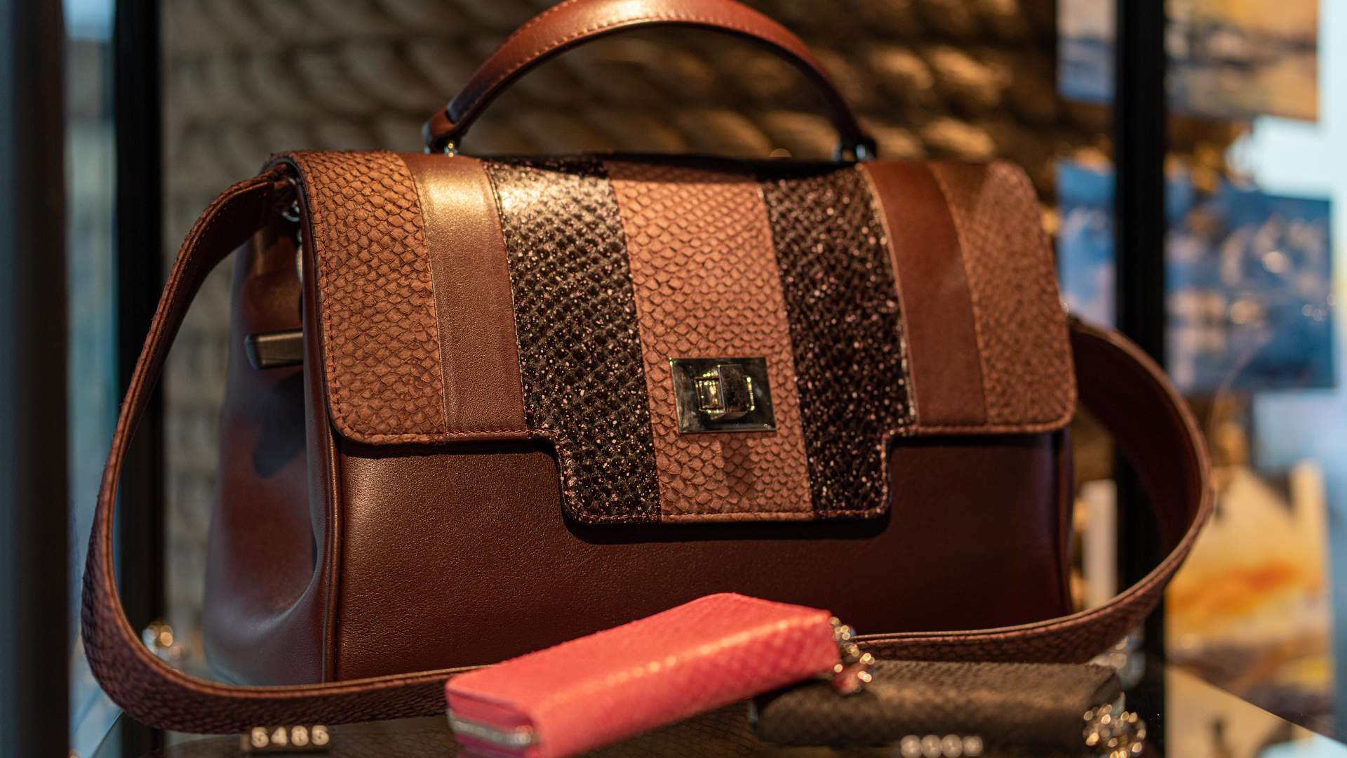 Hermes II - Design shop