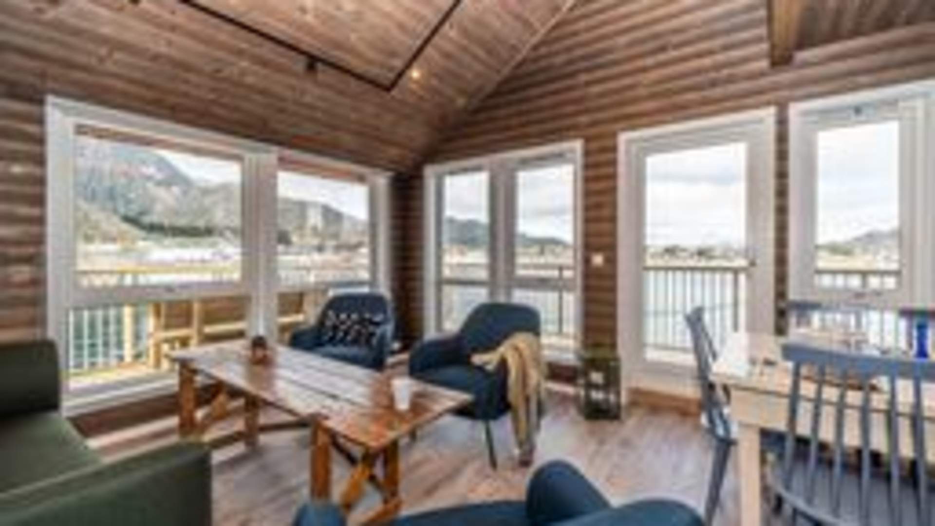 Hemmingodden Lofoten Fishing Lodge