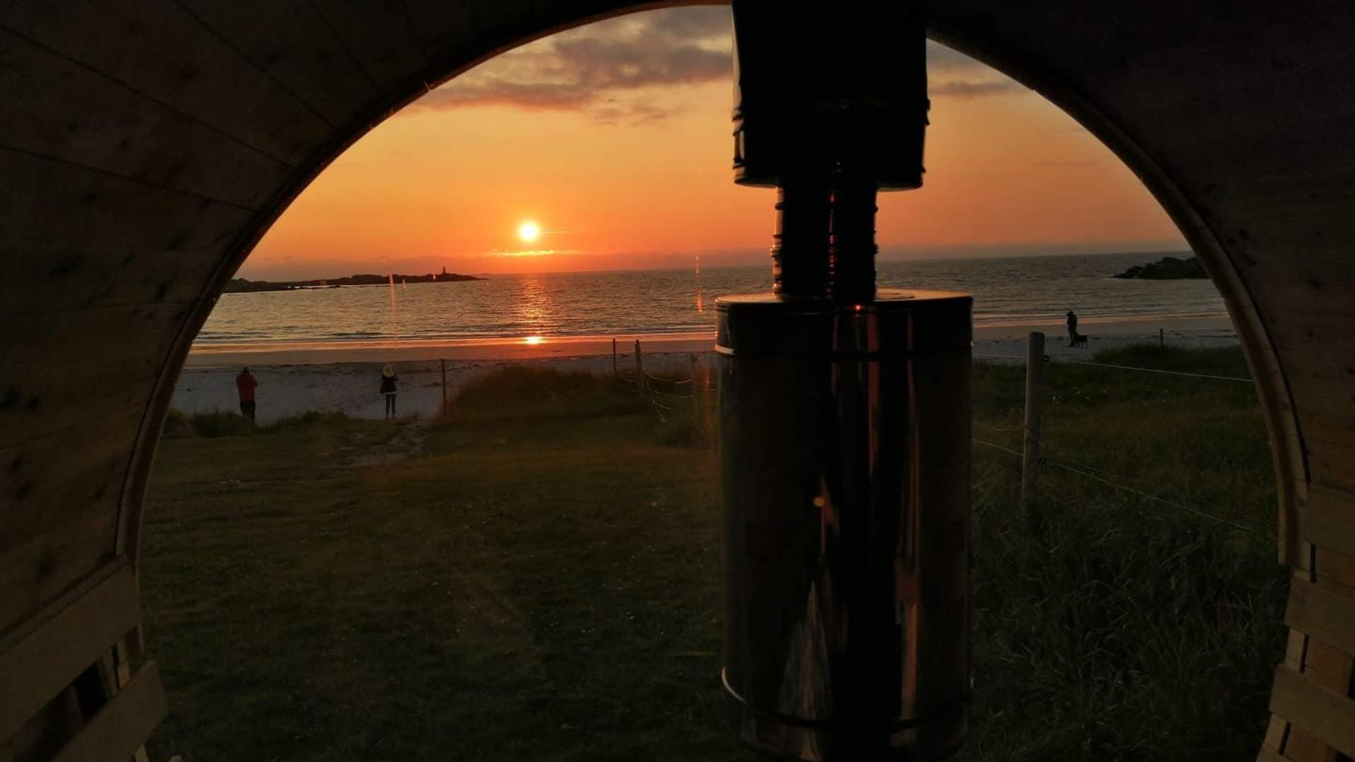 Hov Sauna - under the Midnight Sun