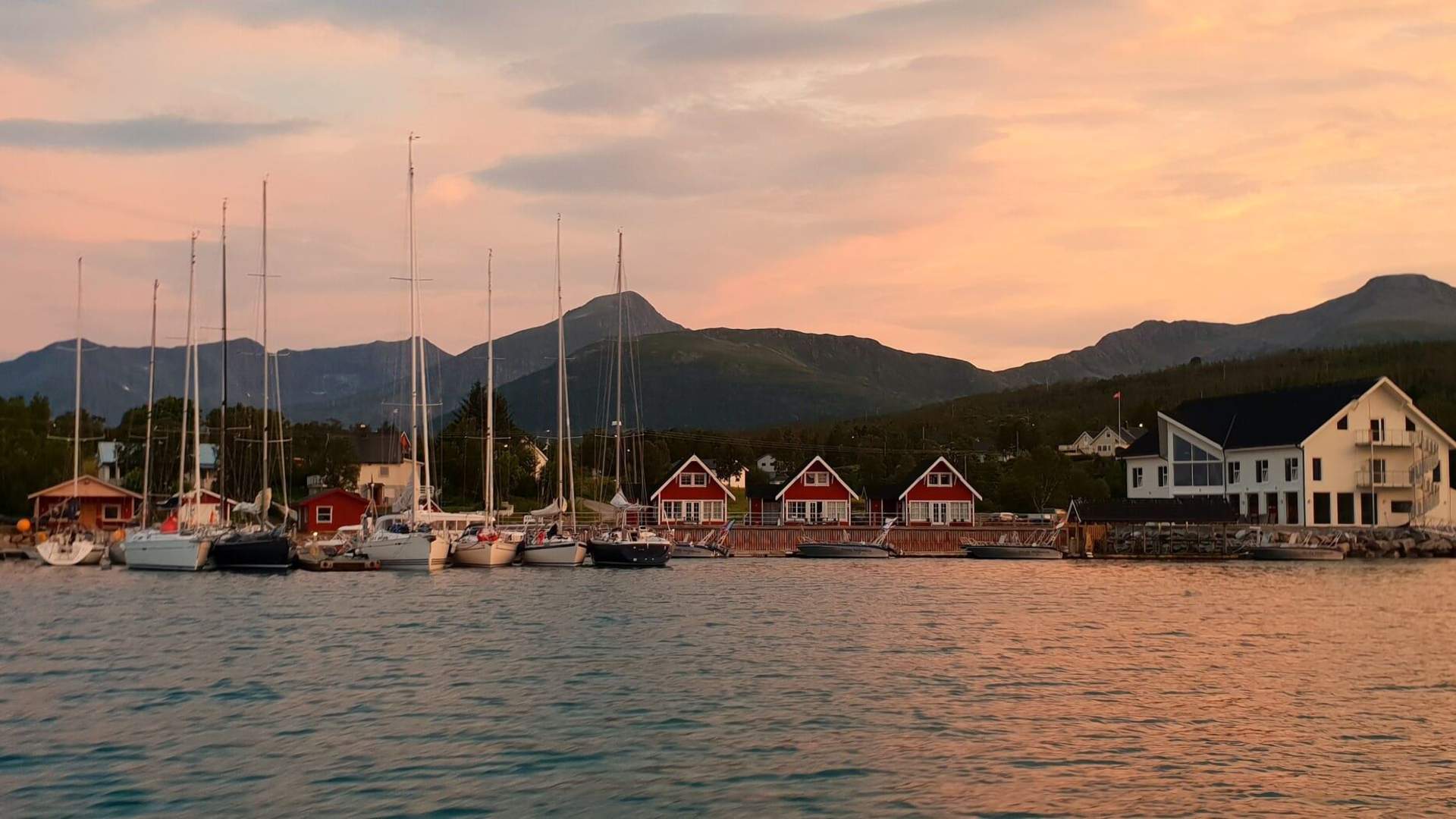 Senja Fjordhotel