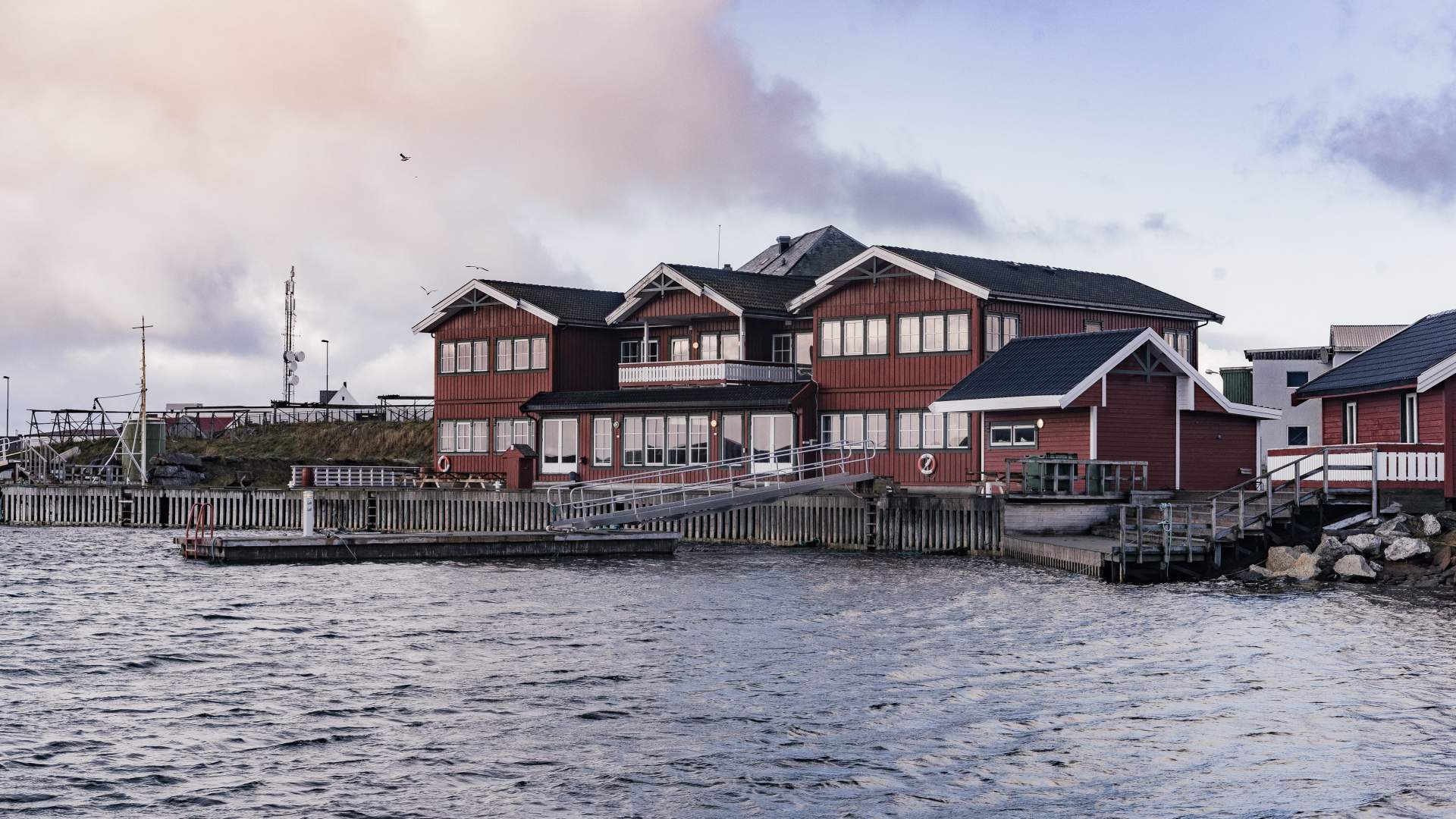 Røst Bryggehotell