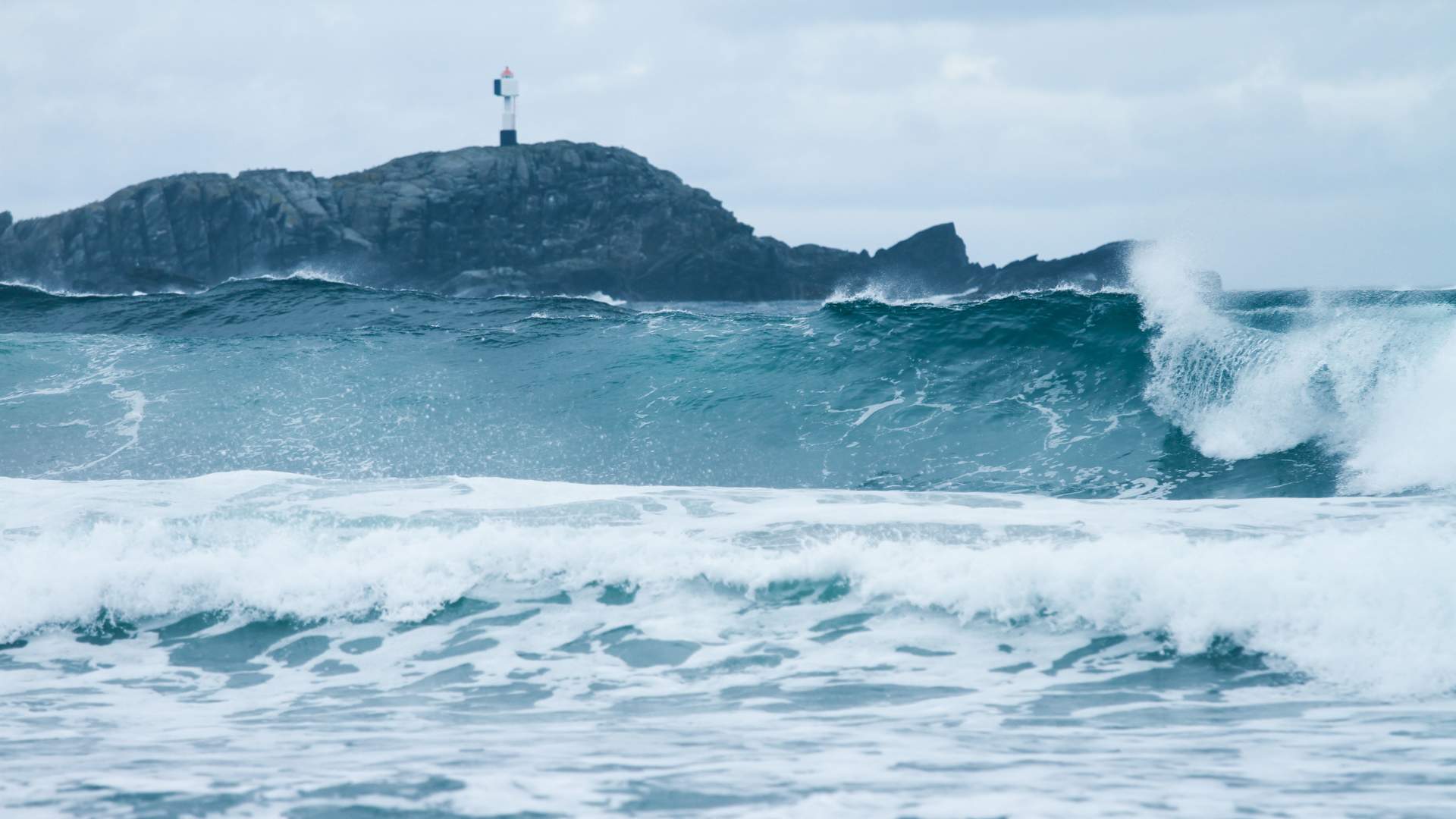 Winter surfing at Stad