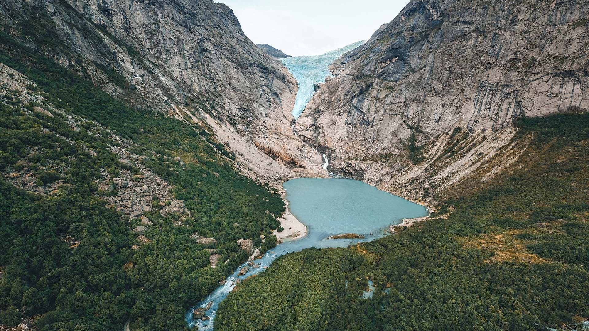 Briksdalsbreen