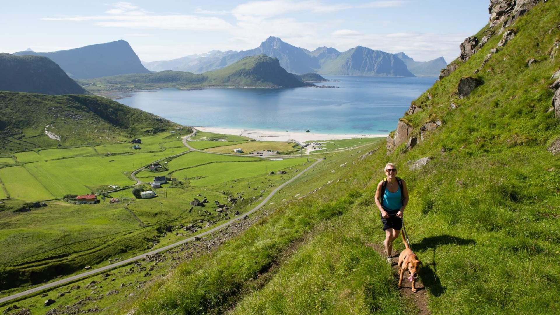 The path to Himmeltind