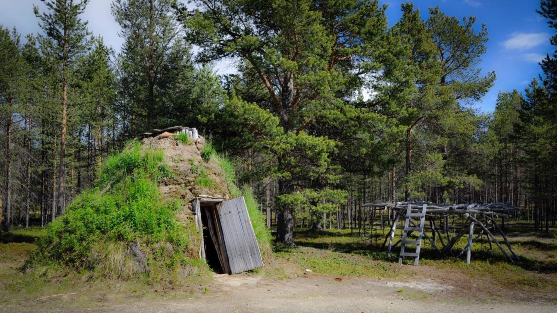 Lavdnjegoahti 