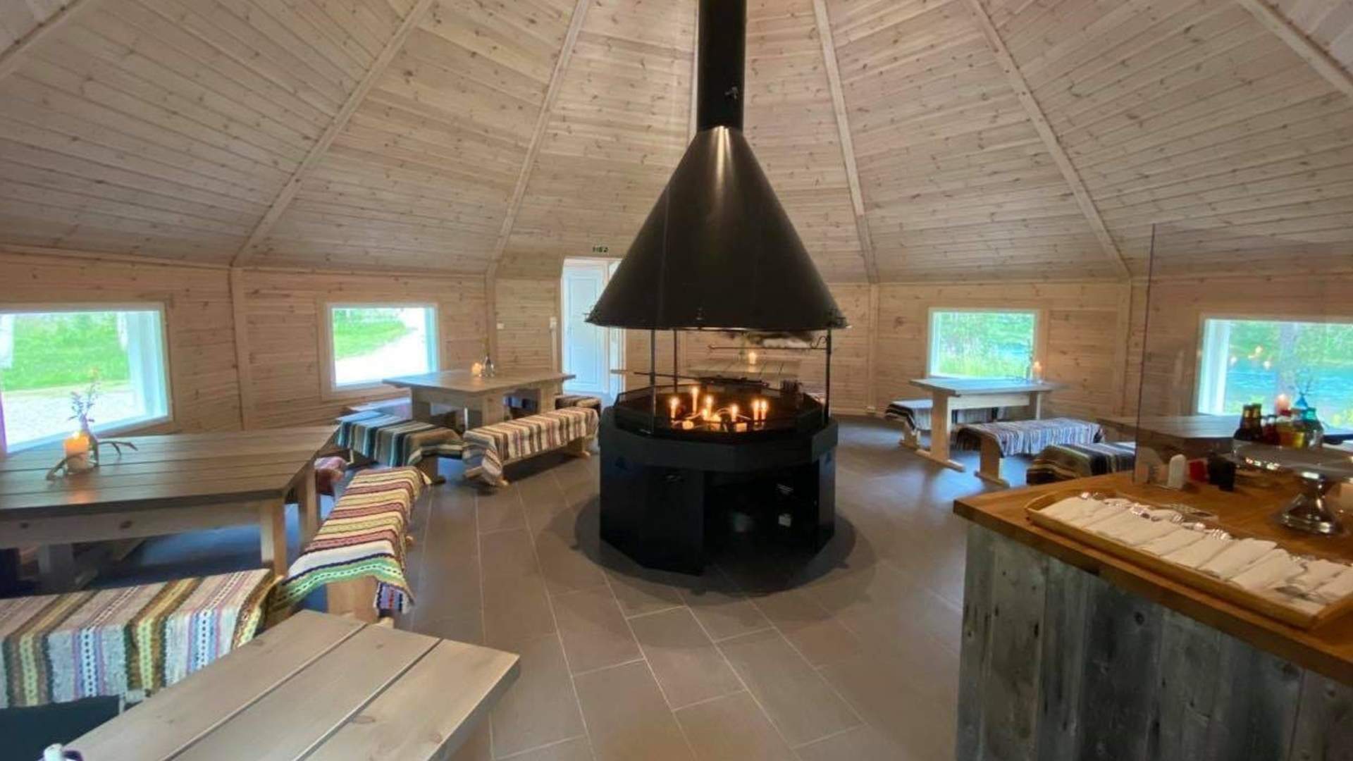 Aernie restaurant