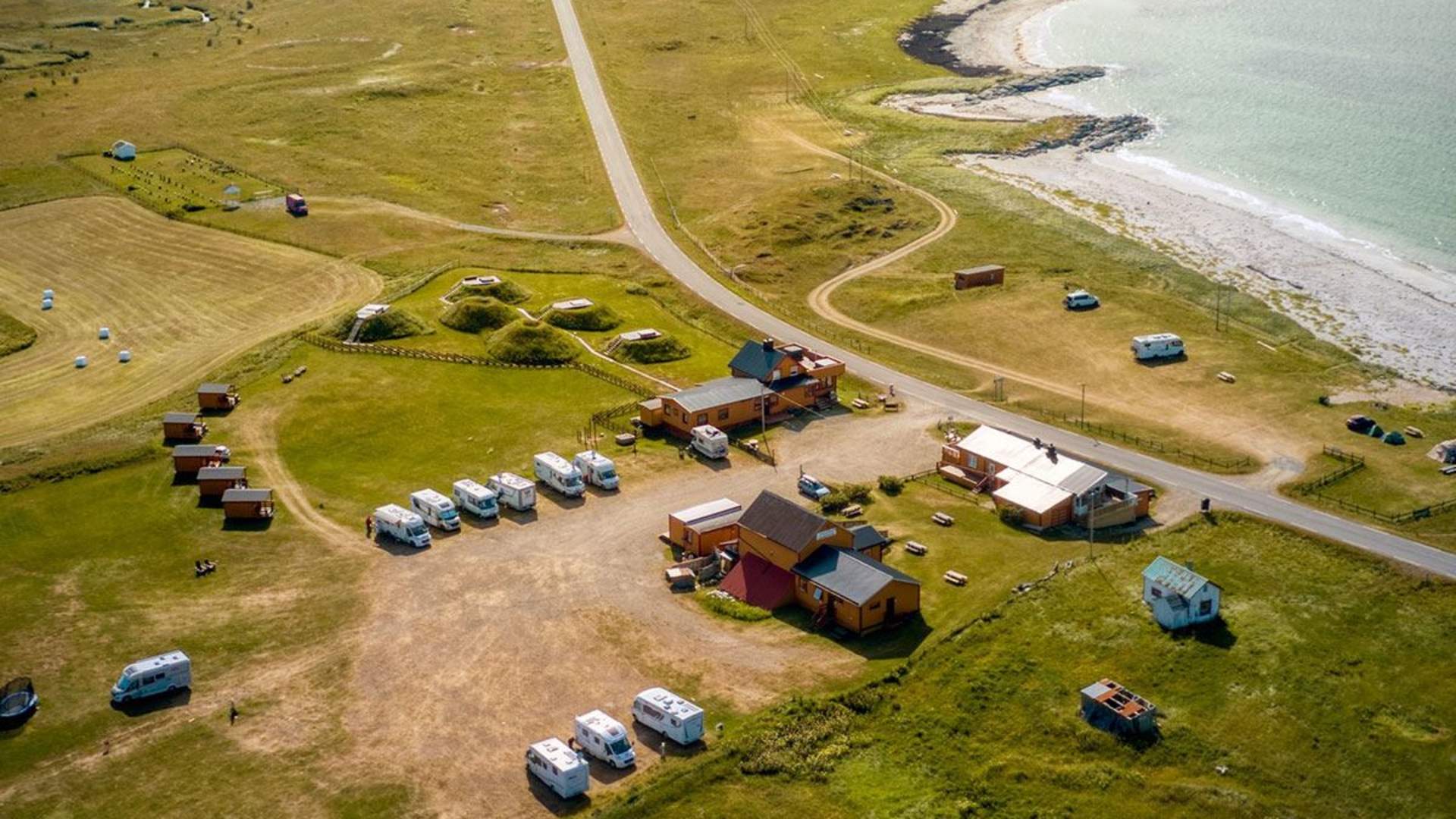 Stave camping and hot pools
