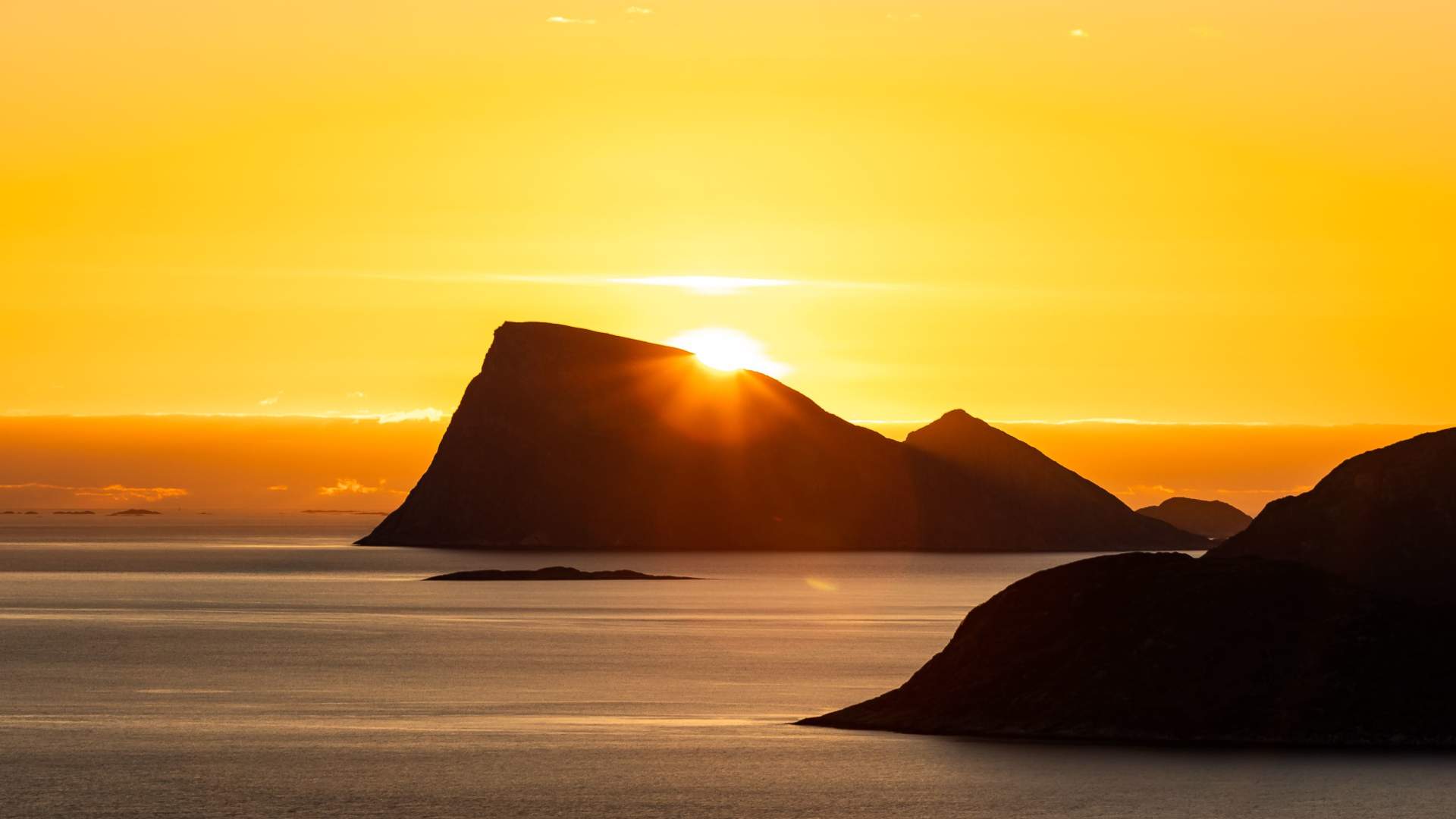 Night hike on Kvaløya