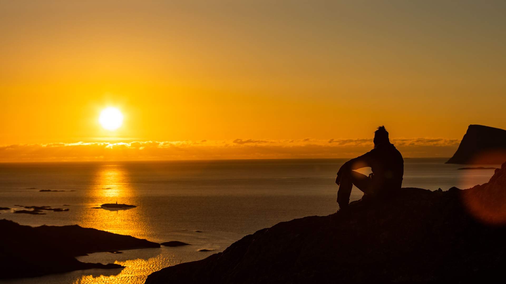 Night hike on Kvaløya