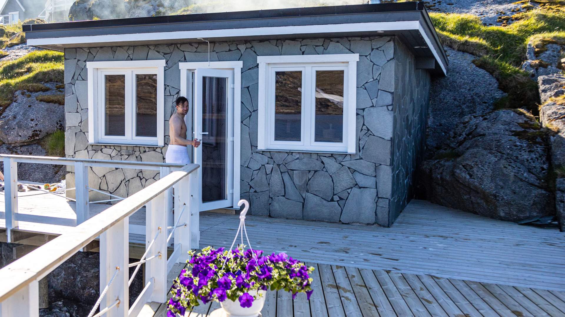 Arktisk sauna og isbading