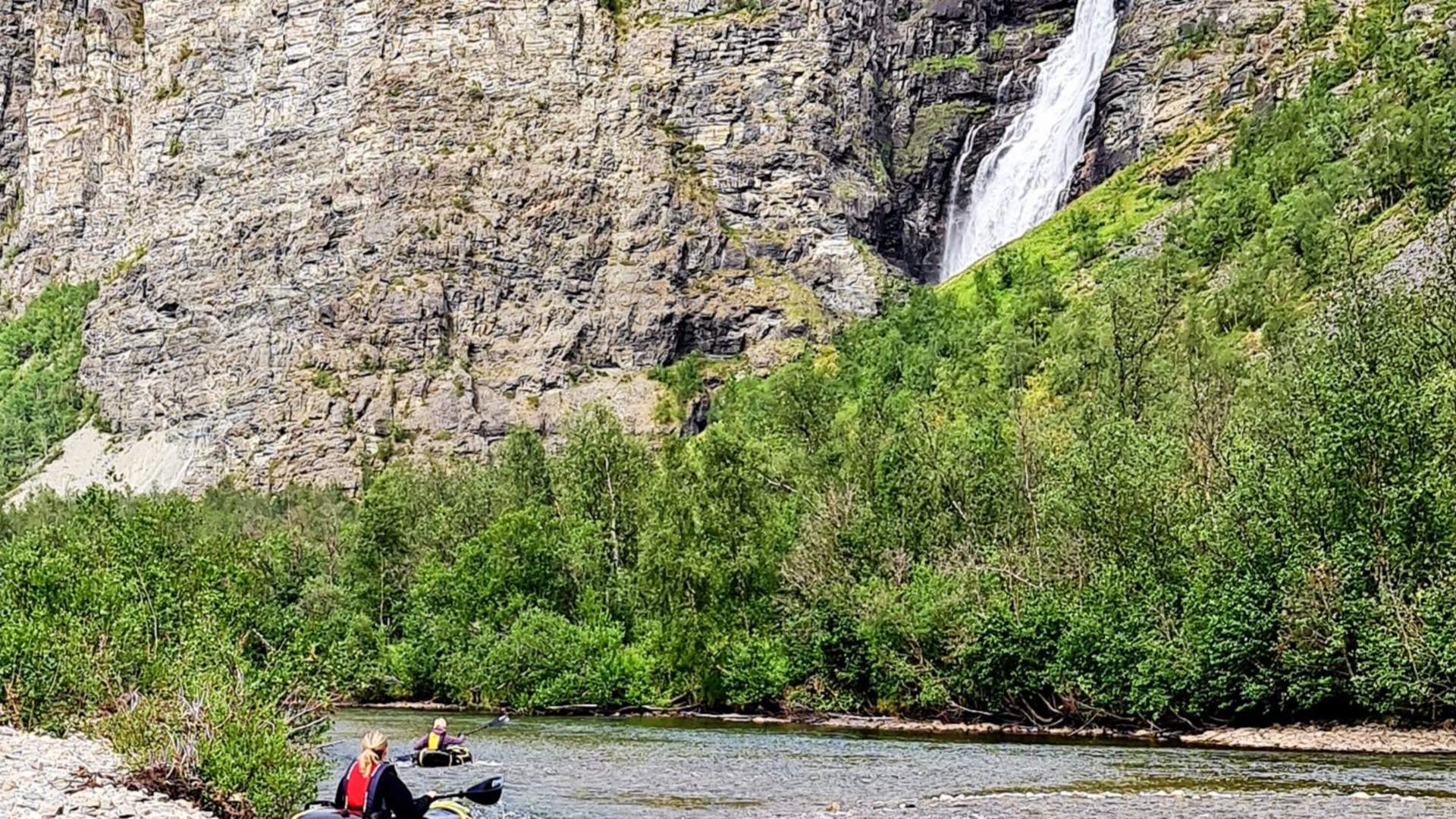 Packraft Reisa river