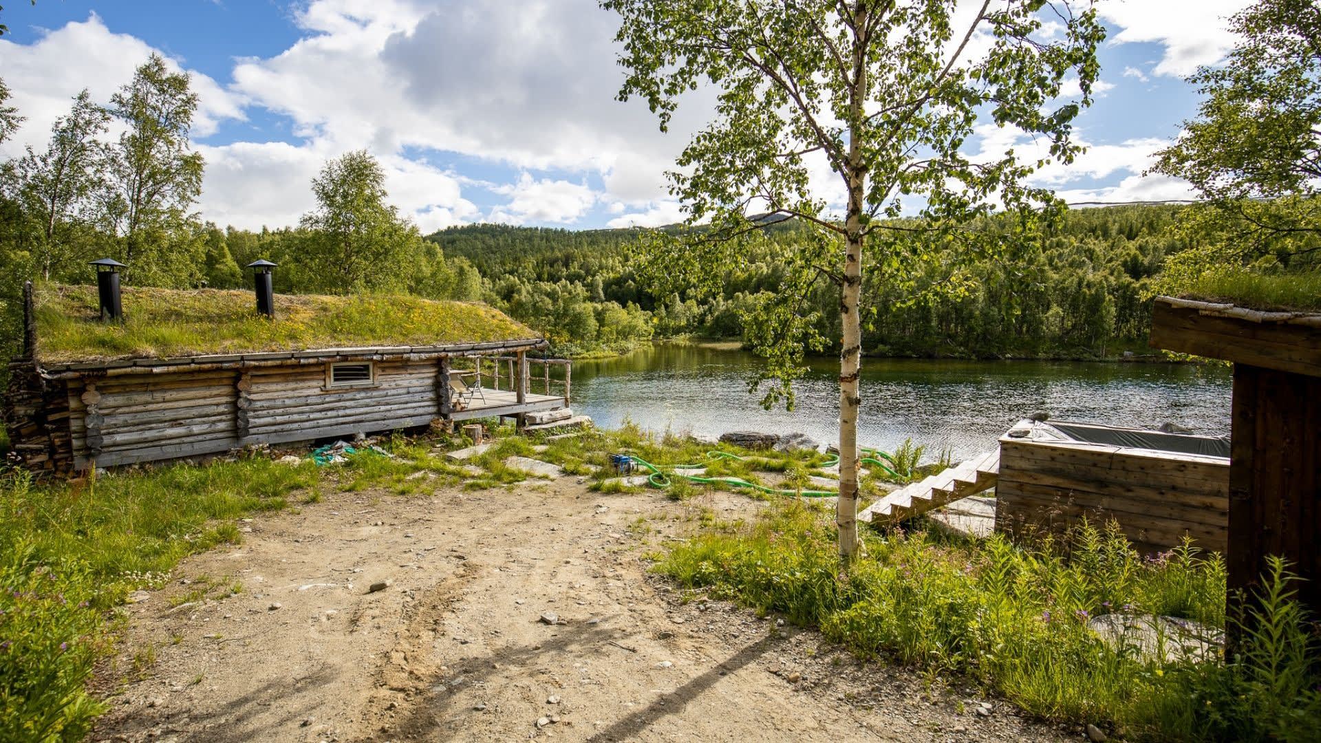Visit Plura