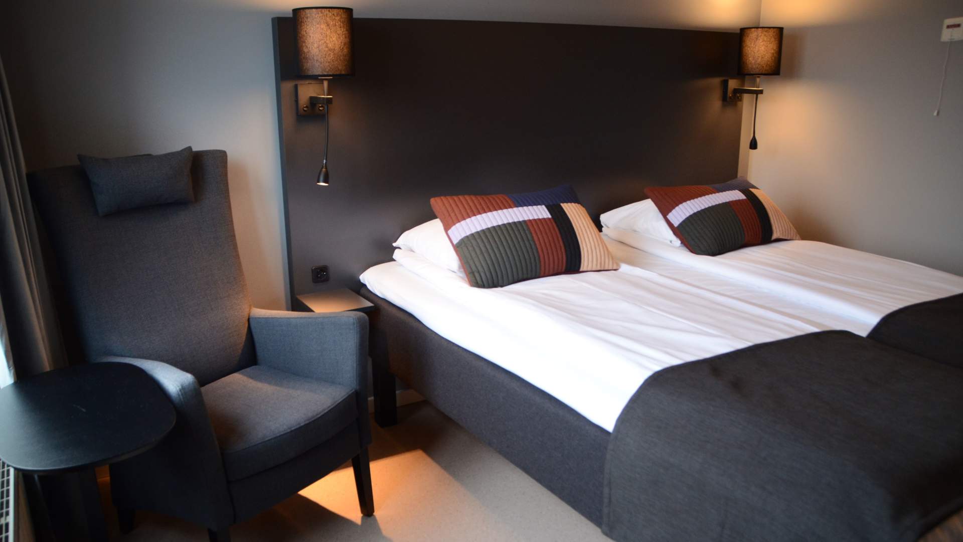 Zefyr Hotell