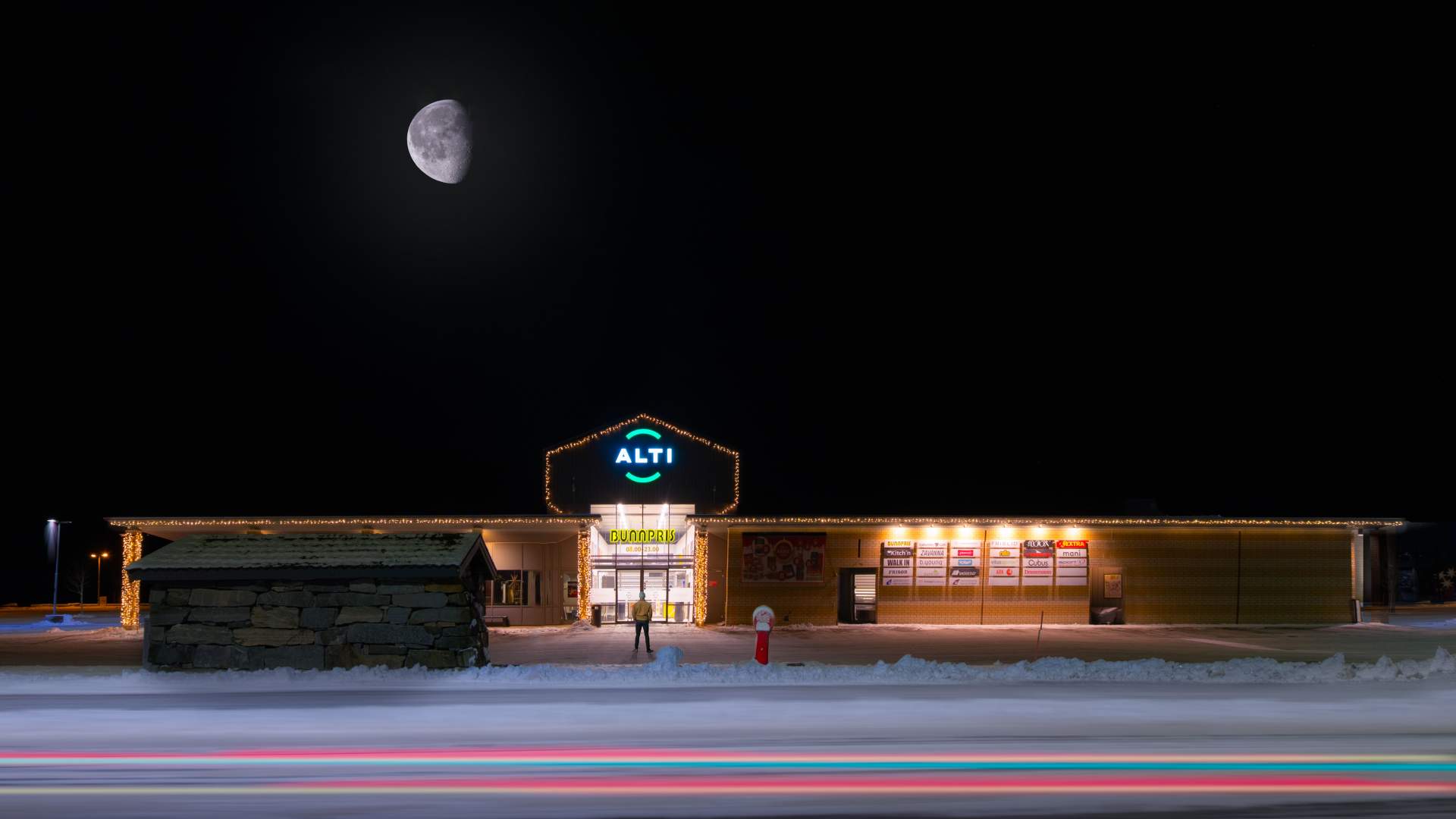 Alti Nordfjord - Shopping center in the middle of Nordfjord