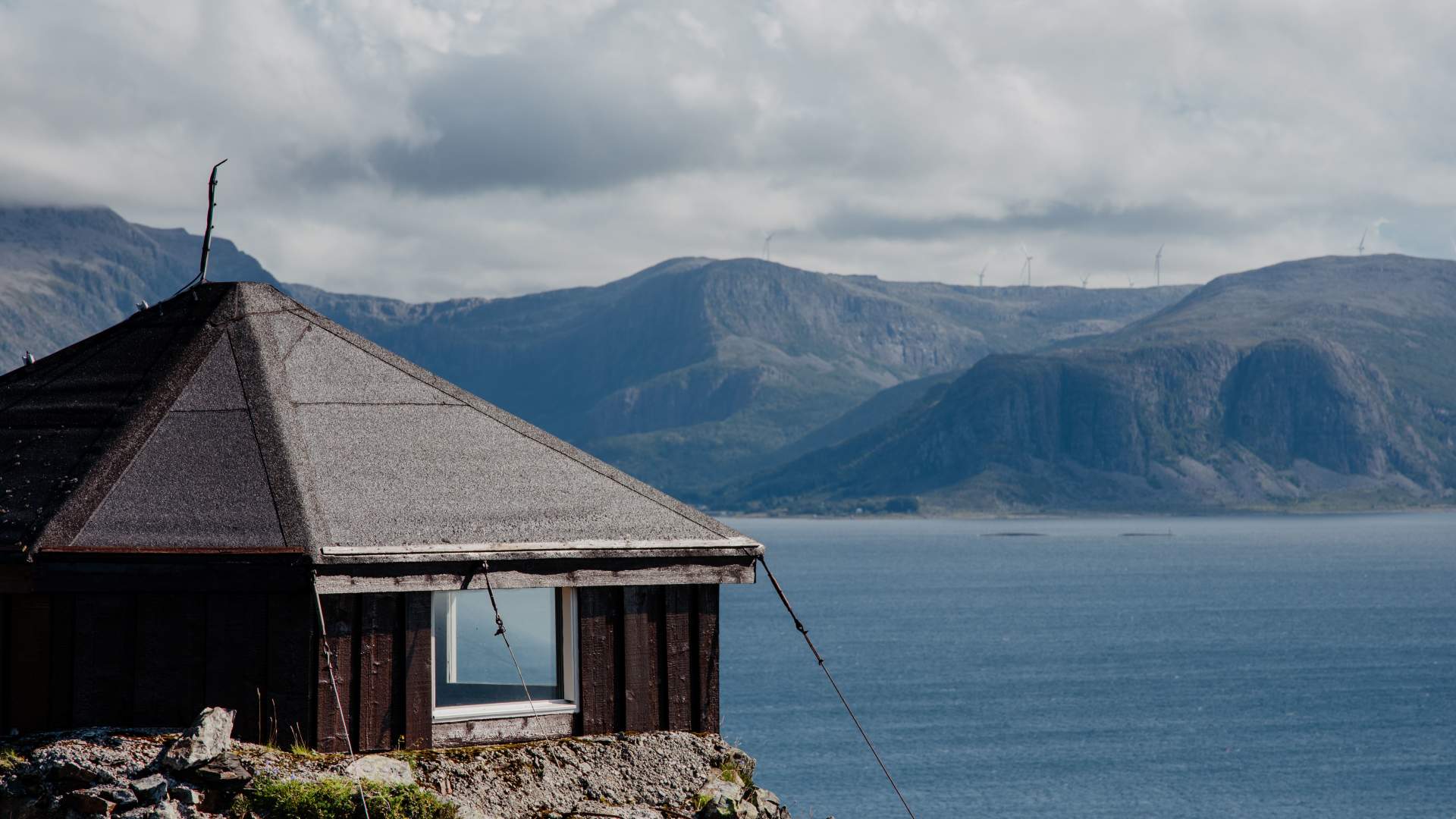 Flona in Kalvåg