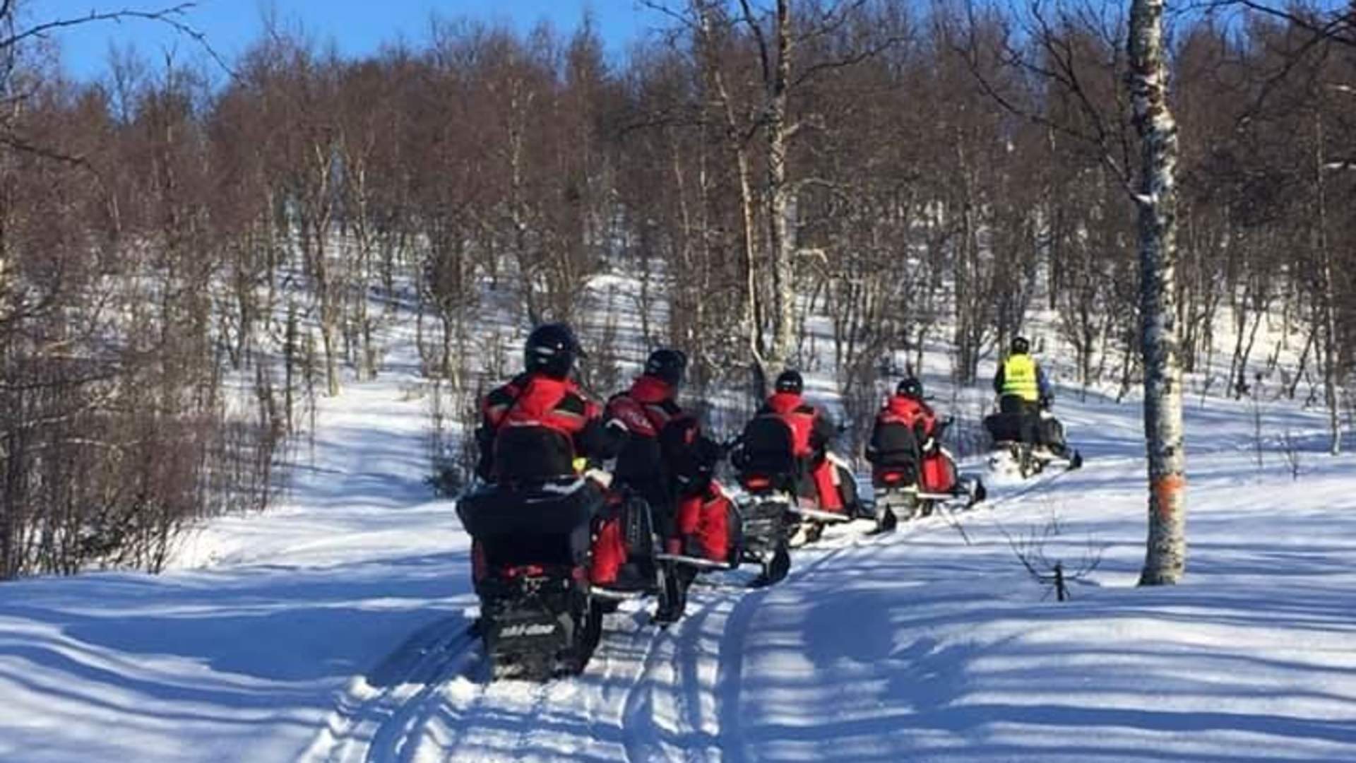 Snowmobile Safari No Transfers - Lyngen Alps - Aurora Adventure