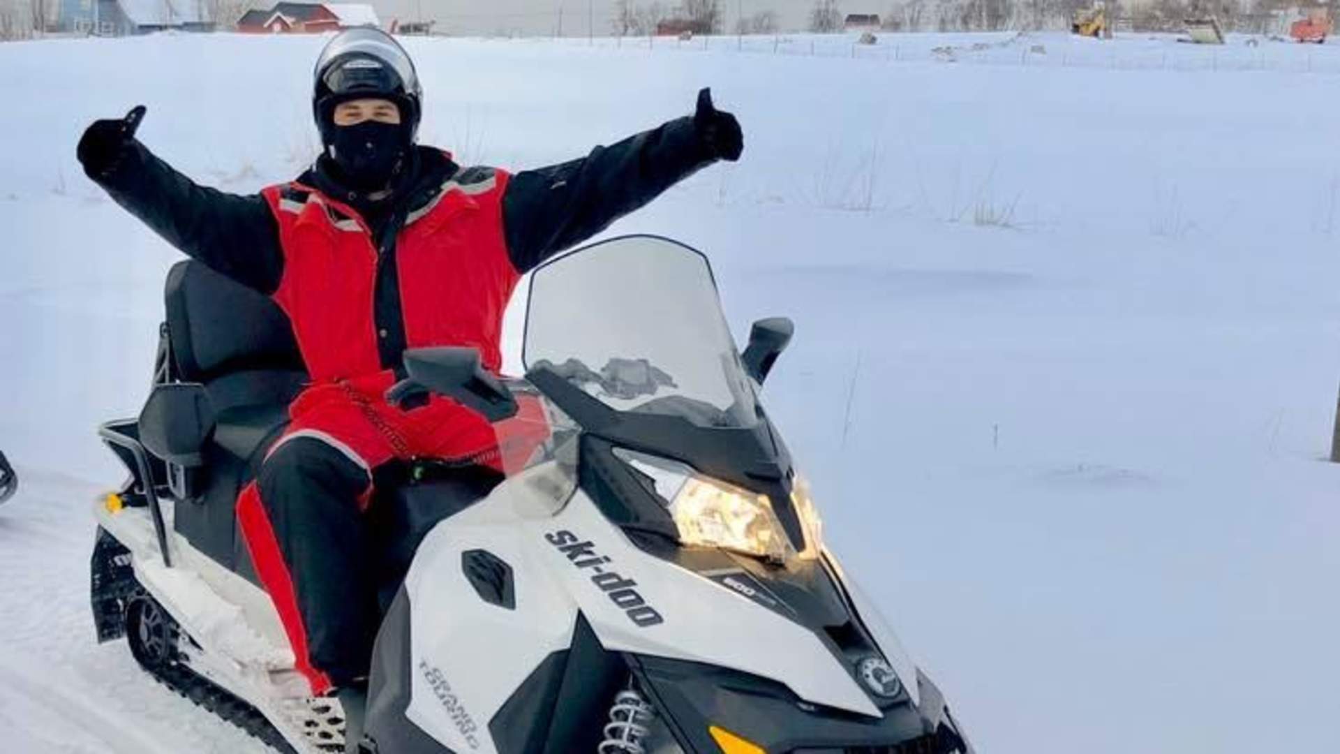 Snowmobile Safari No Transfers - Lyngen Alps - Aurora Adventure