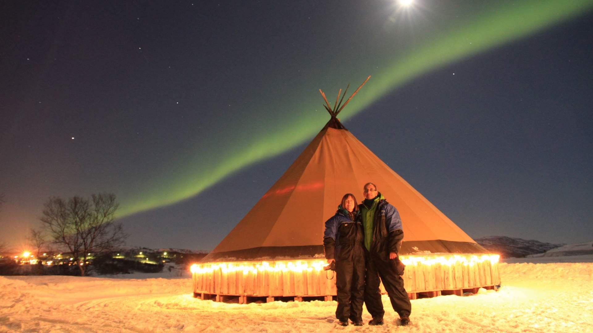 Nordlystur -  og Kongekrabbesafari med snøskuter - Barents Safari